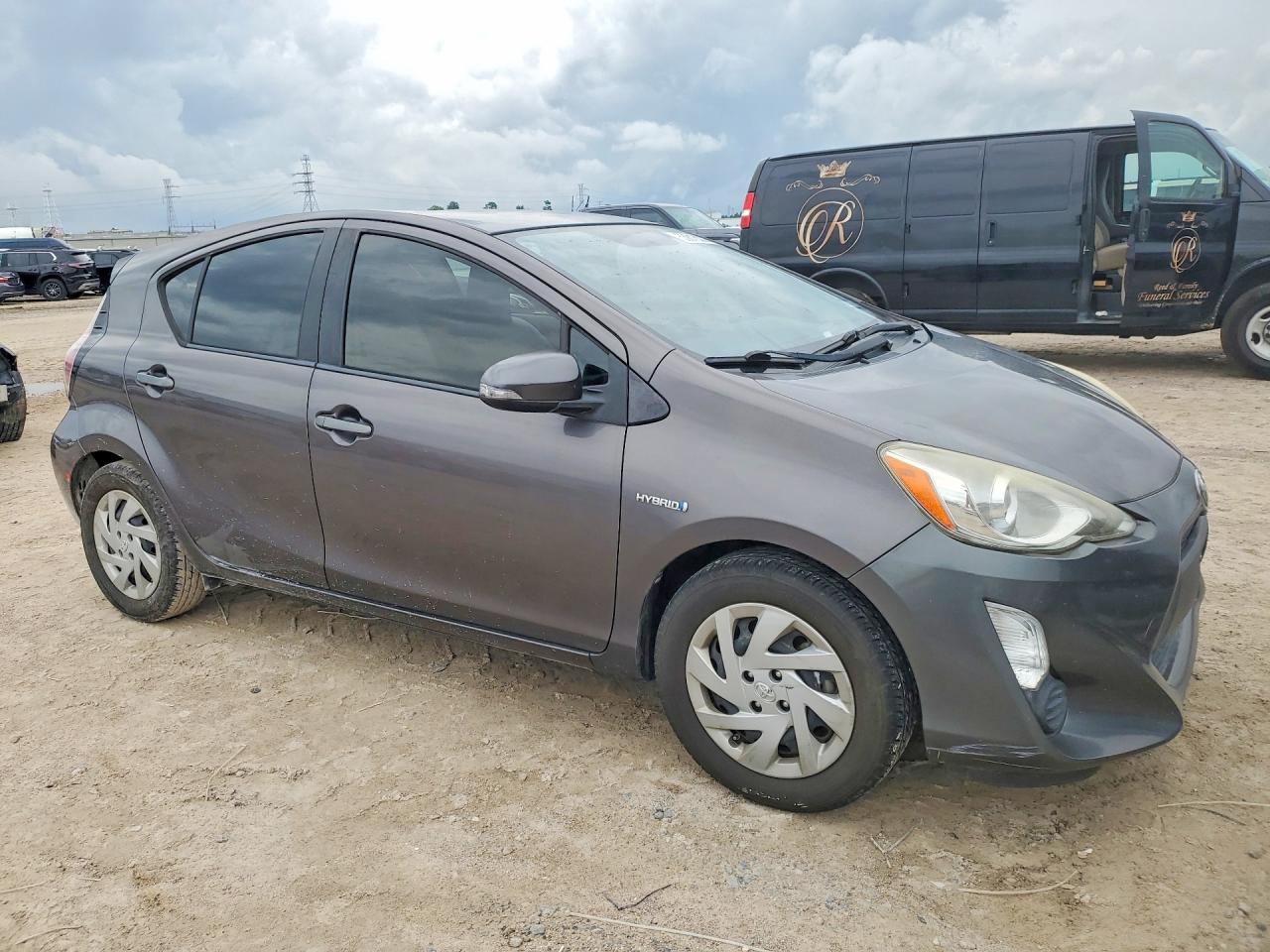 2015 Toyota Prius C One Gray vin: JTDKDTB33F1583074