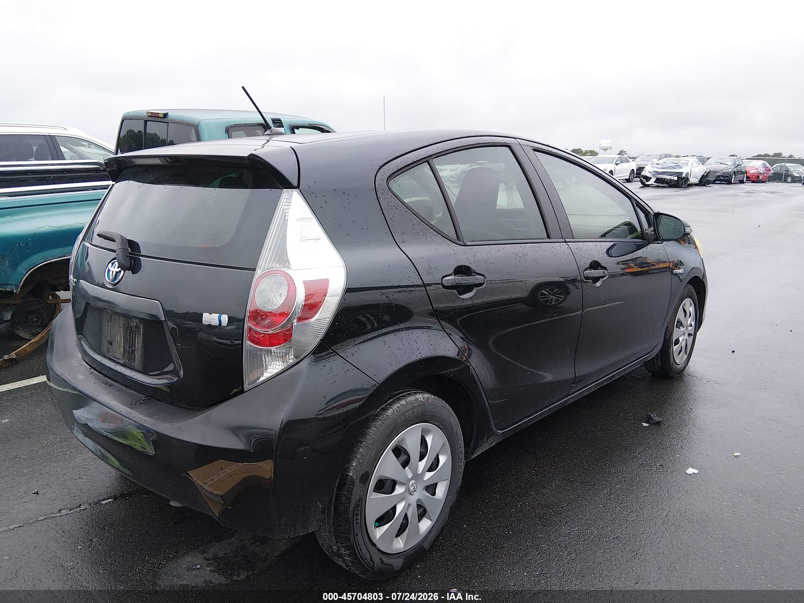 2012 Toyota Prius C One Черный vin: JTDKDTB34C1021938