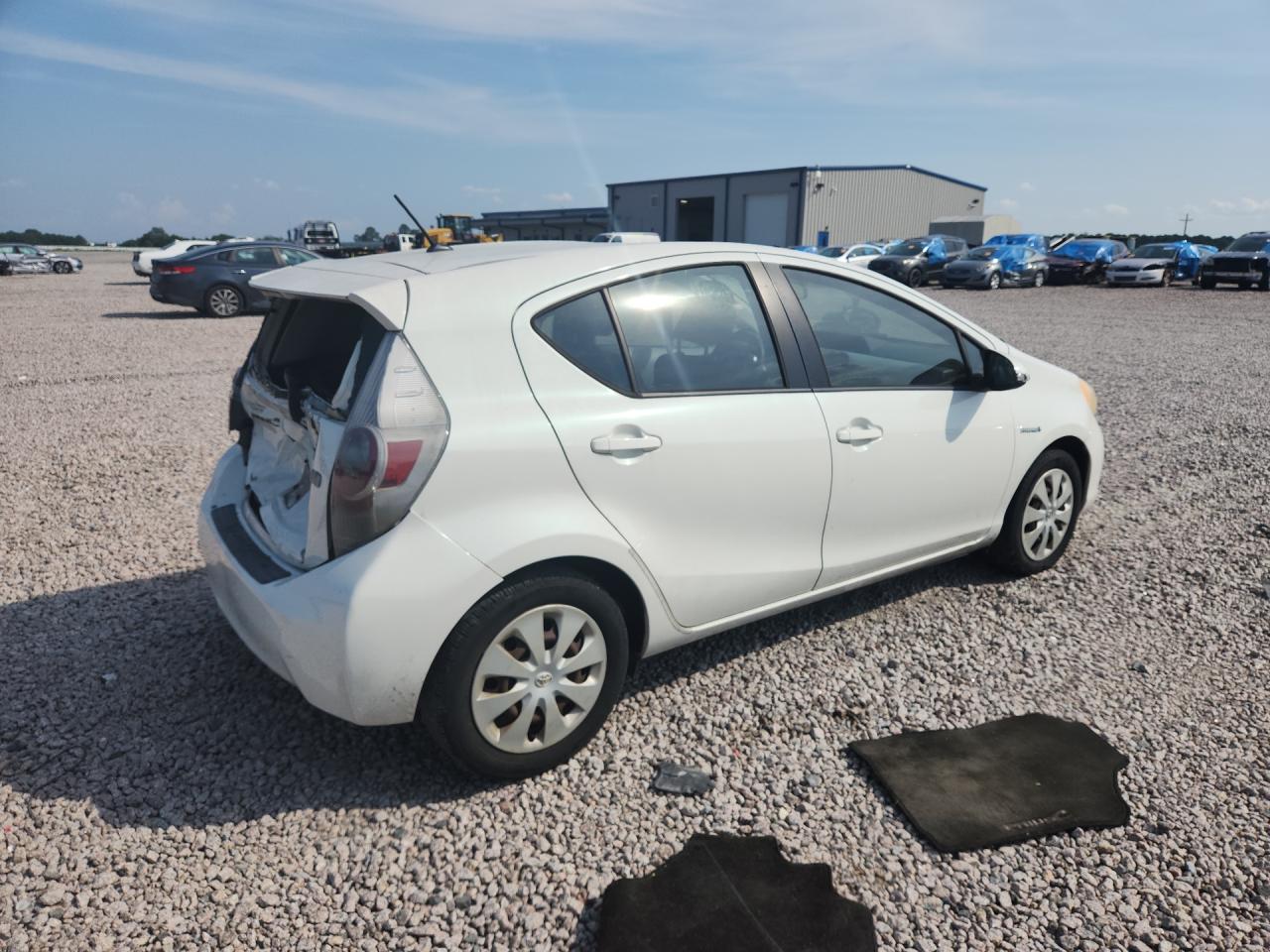 2012 Toyota Prius C Two White vin: JTDKDTB34C1504331