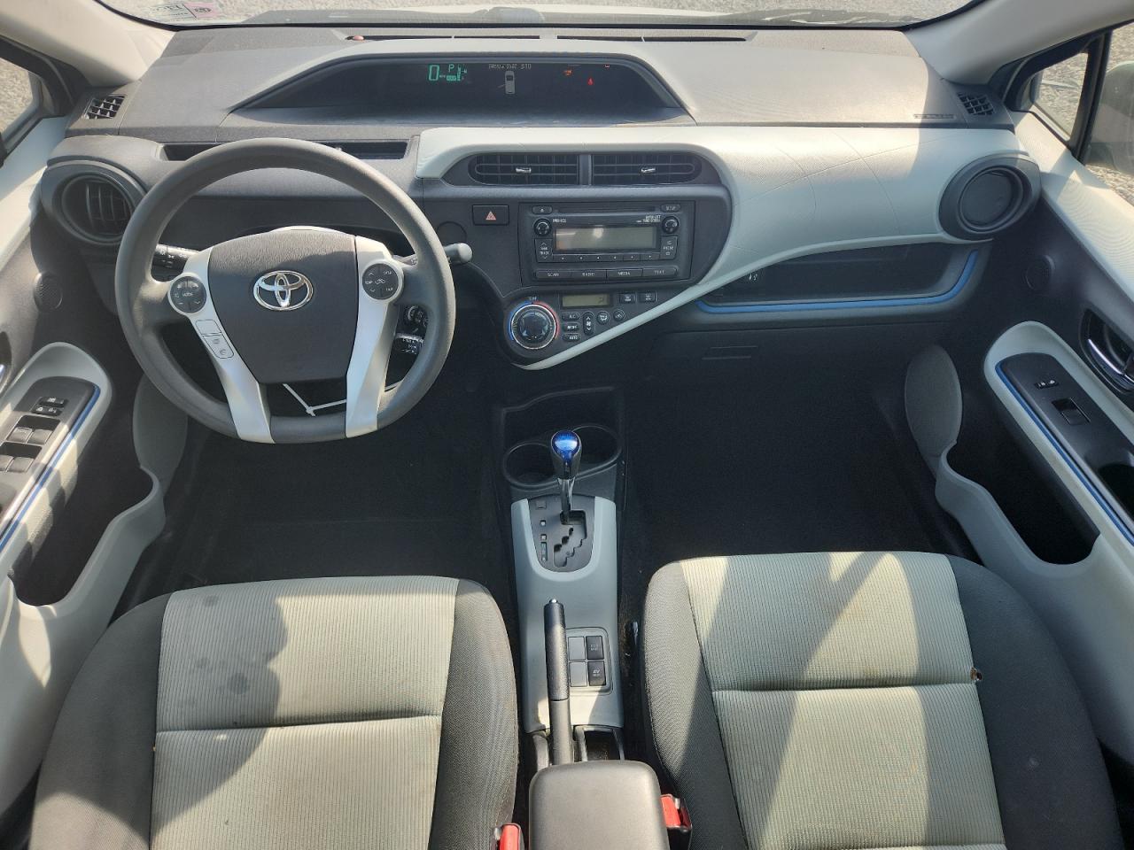 2012 Toyota Prius C Two White vin: JTDKDTB34C1504331