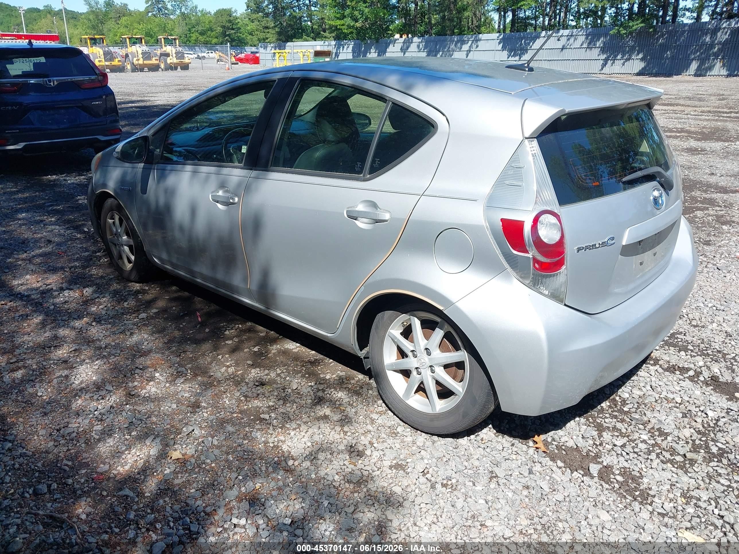 2013 Toyota Prius C Four Silver vin: JTDKDTB34D1032214
