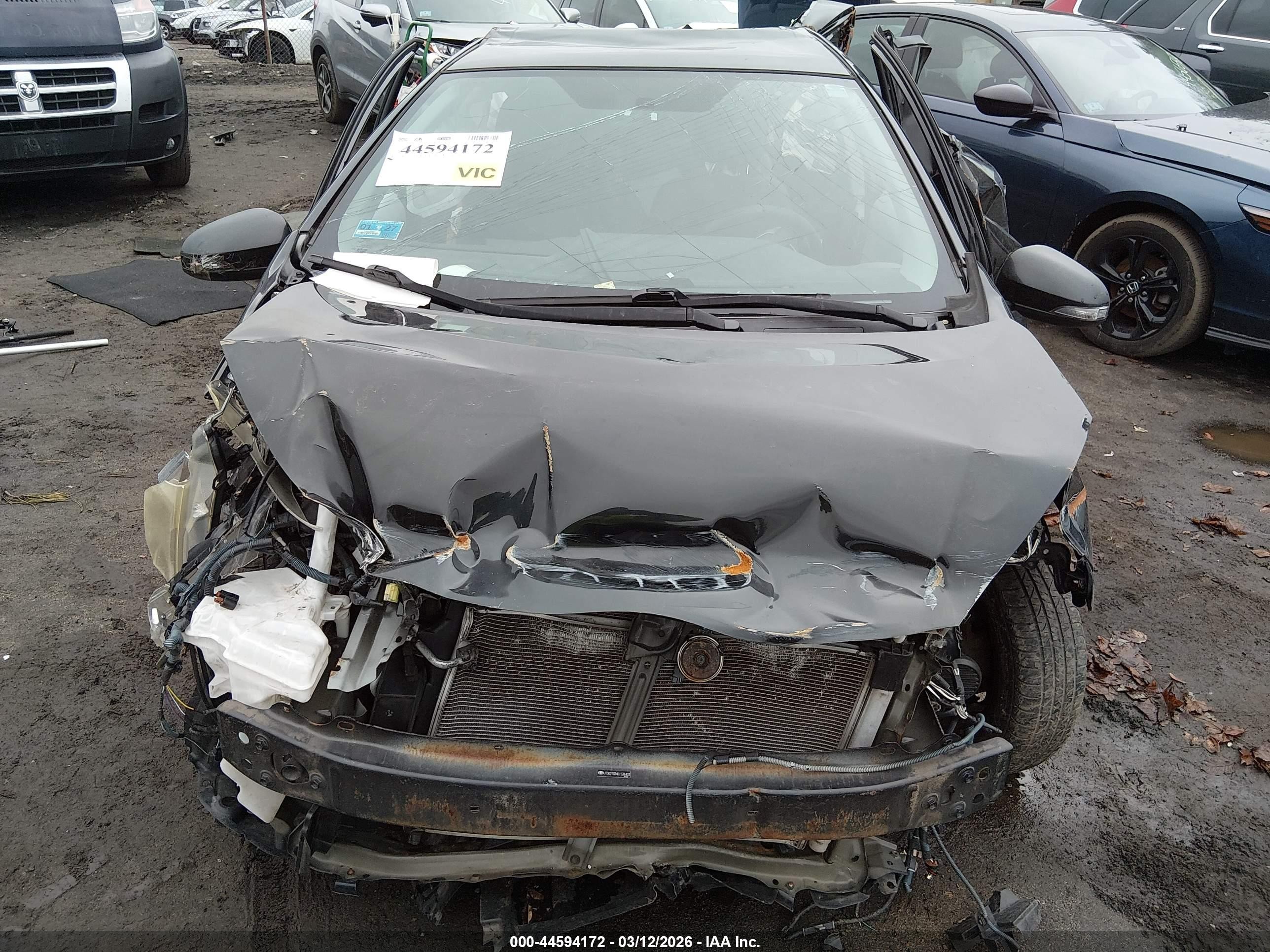 2013 Toyota Prius C Two Черный vin: JTDKDTB34D1531403