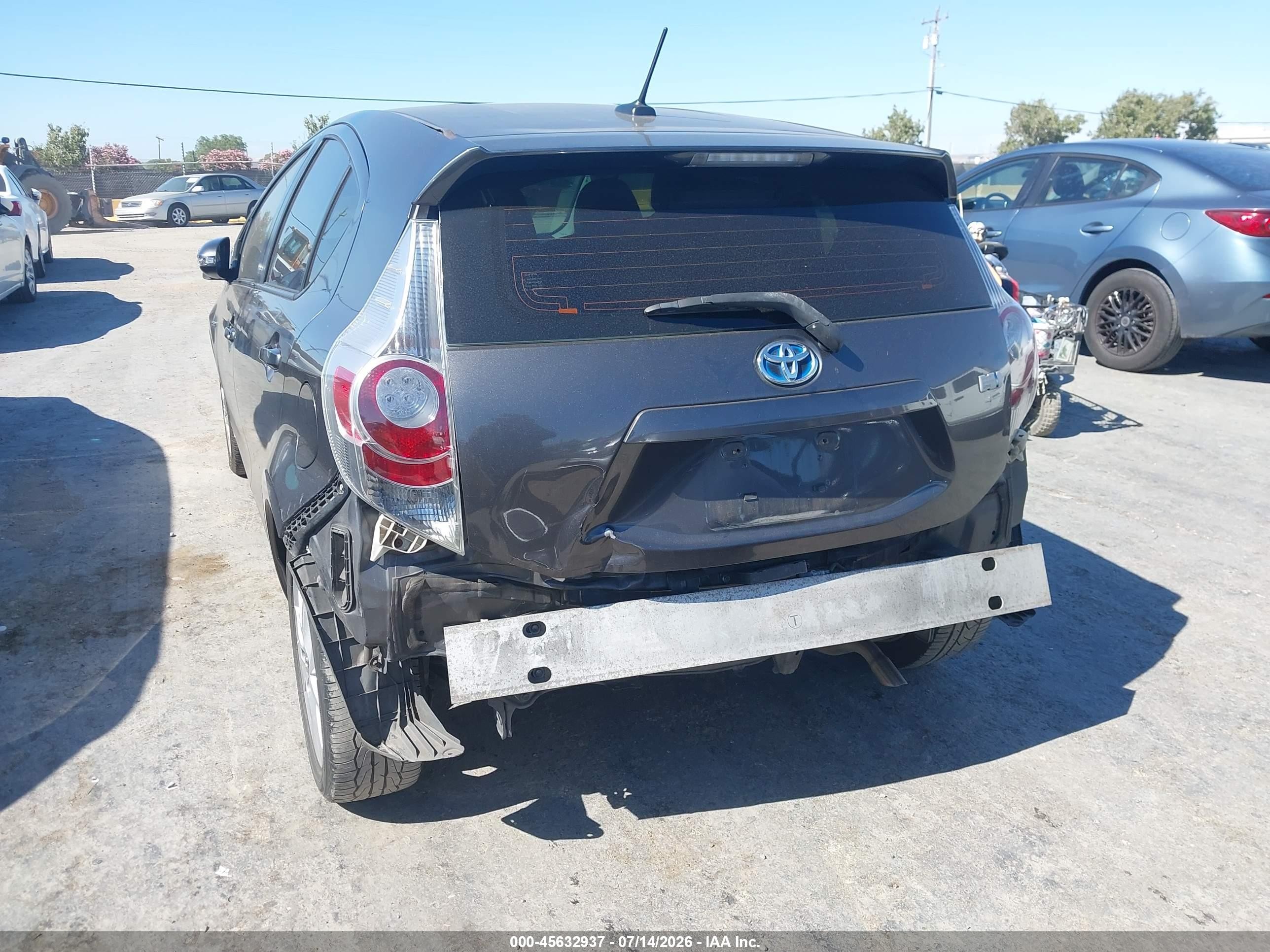 2014 Toyota Prius C Four Gray vin: JTDKDTB34E1073380