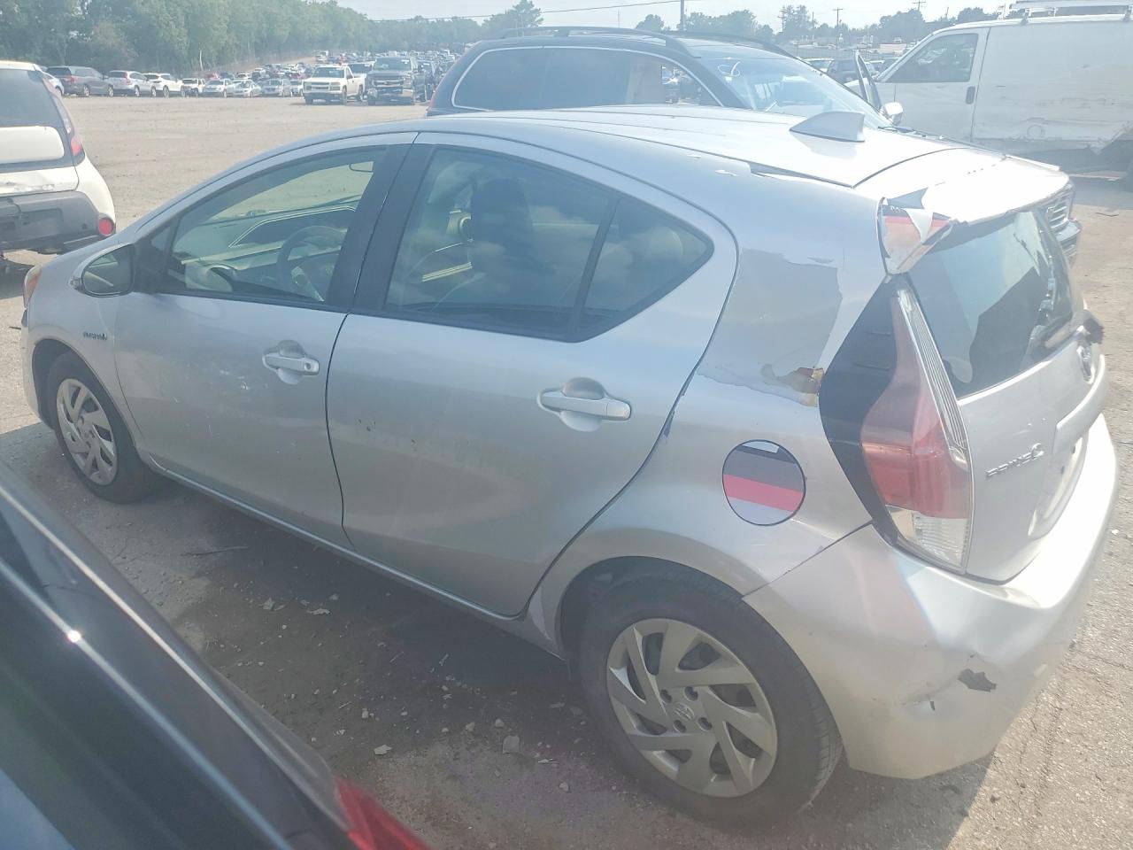 2015 Toyota Prius C One Silver vin: JTDKDTB34F1105357