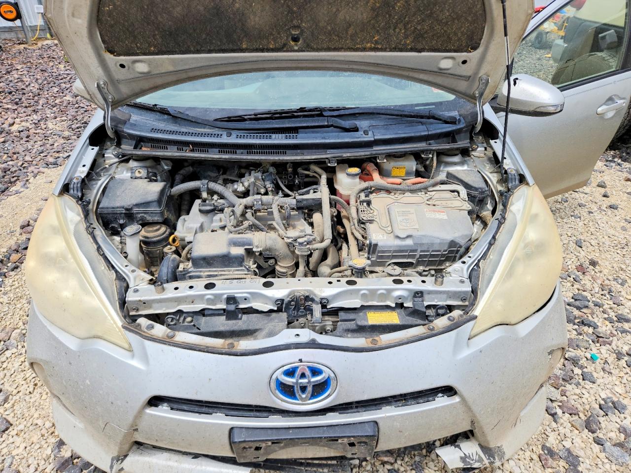 2012 Toyota Prius C Two Silver vin: JTDKDTB35C1023035