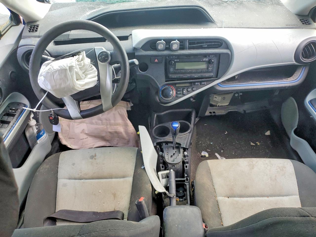 2012 Toyota Prius C One Blue vin: JTDKDTB35C1519324