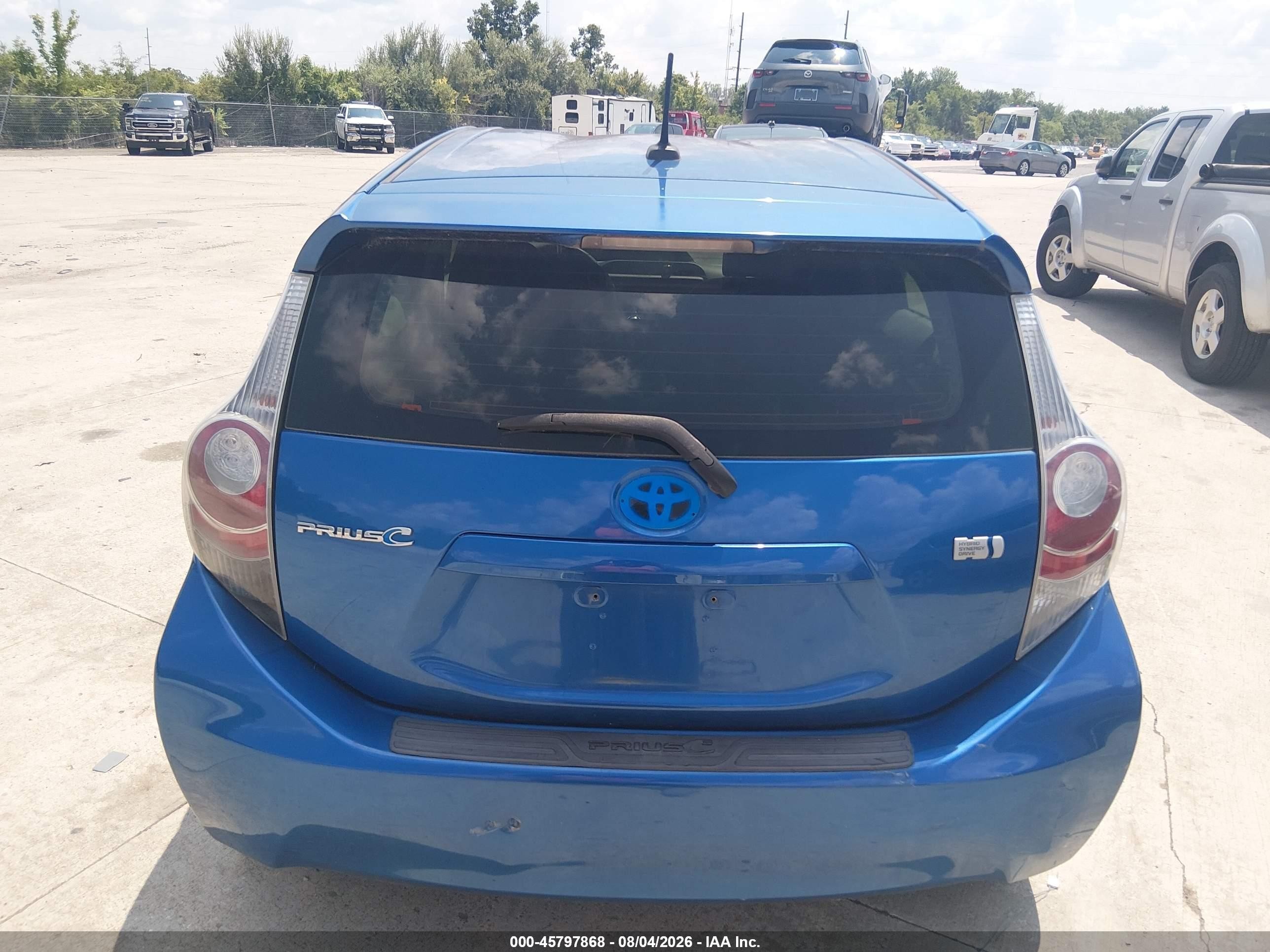 2013 Toyota Prius C Three Blue vin: JTDKDTB35D1534763