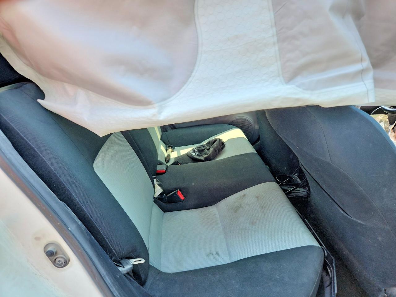 2014 Toyota Prius C Two White vin: JTDKDTB35E1069578