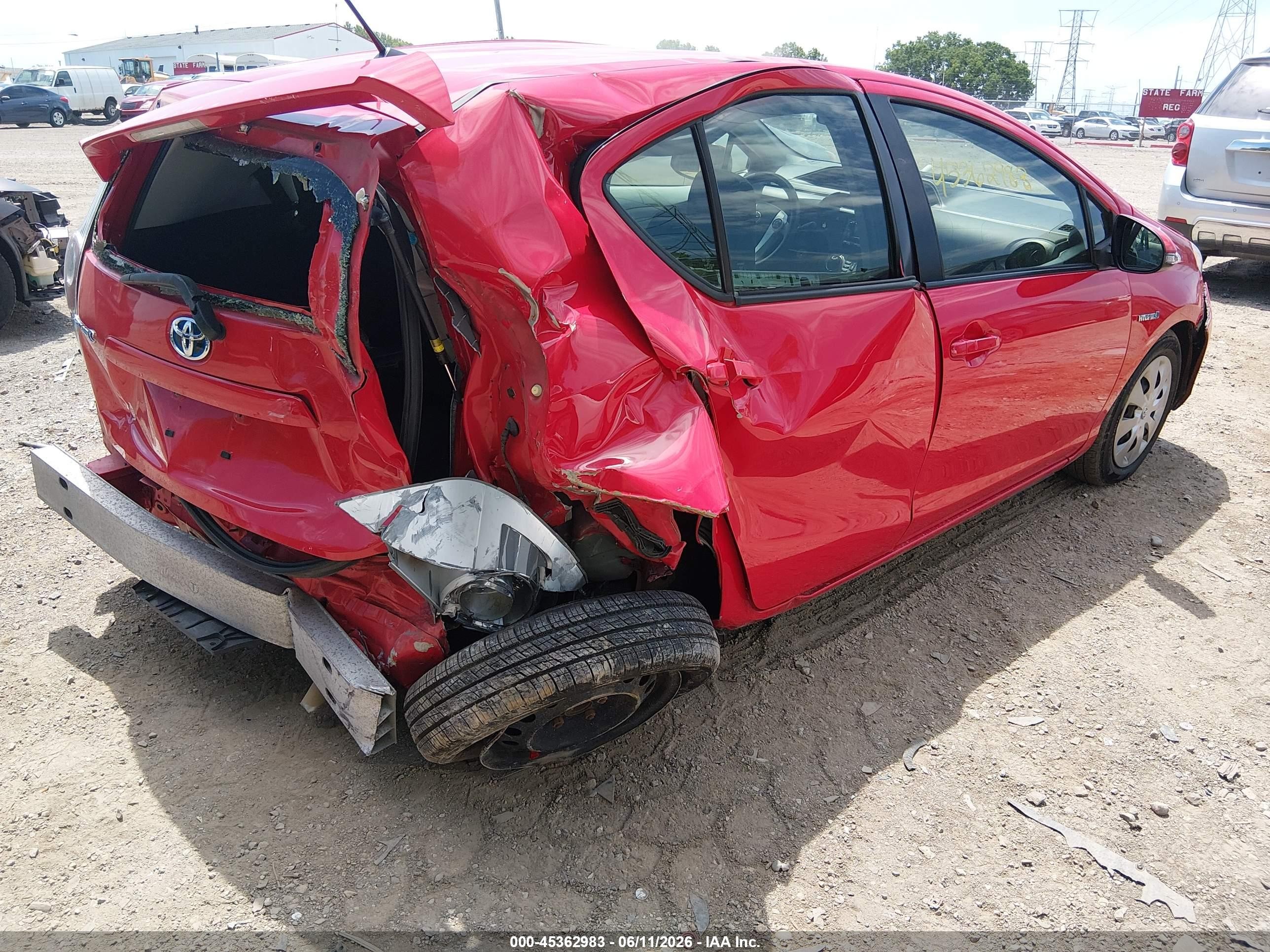 2014 Toyota Prius C One Red vin: JTDKDTB35E1571992