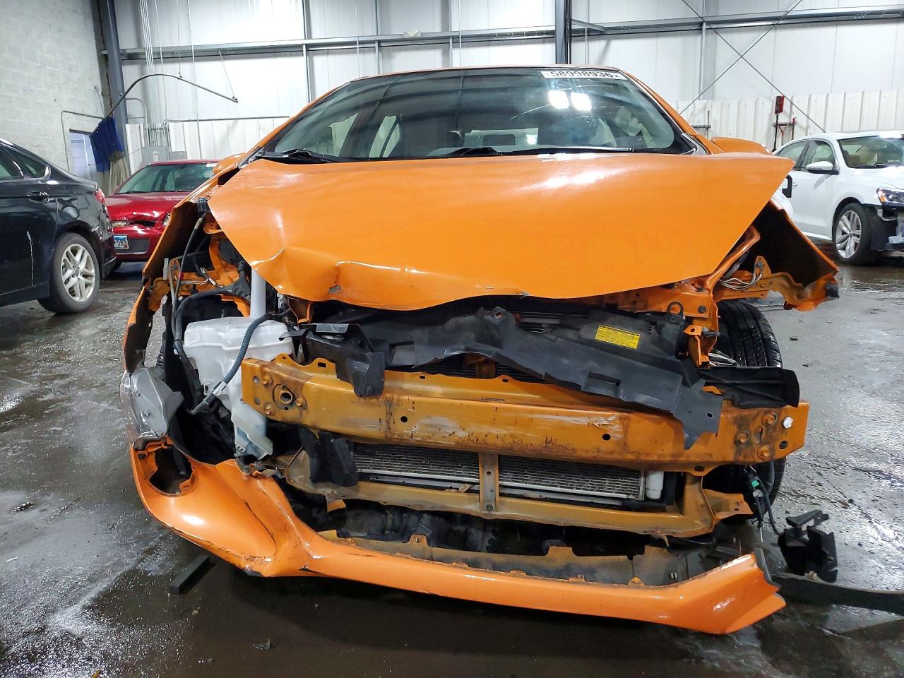 2015 Toyota Prius C One Orange vin: JTDKDTB35F1086253