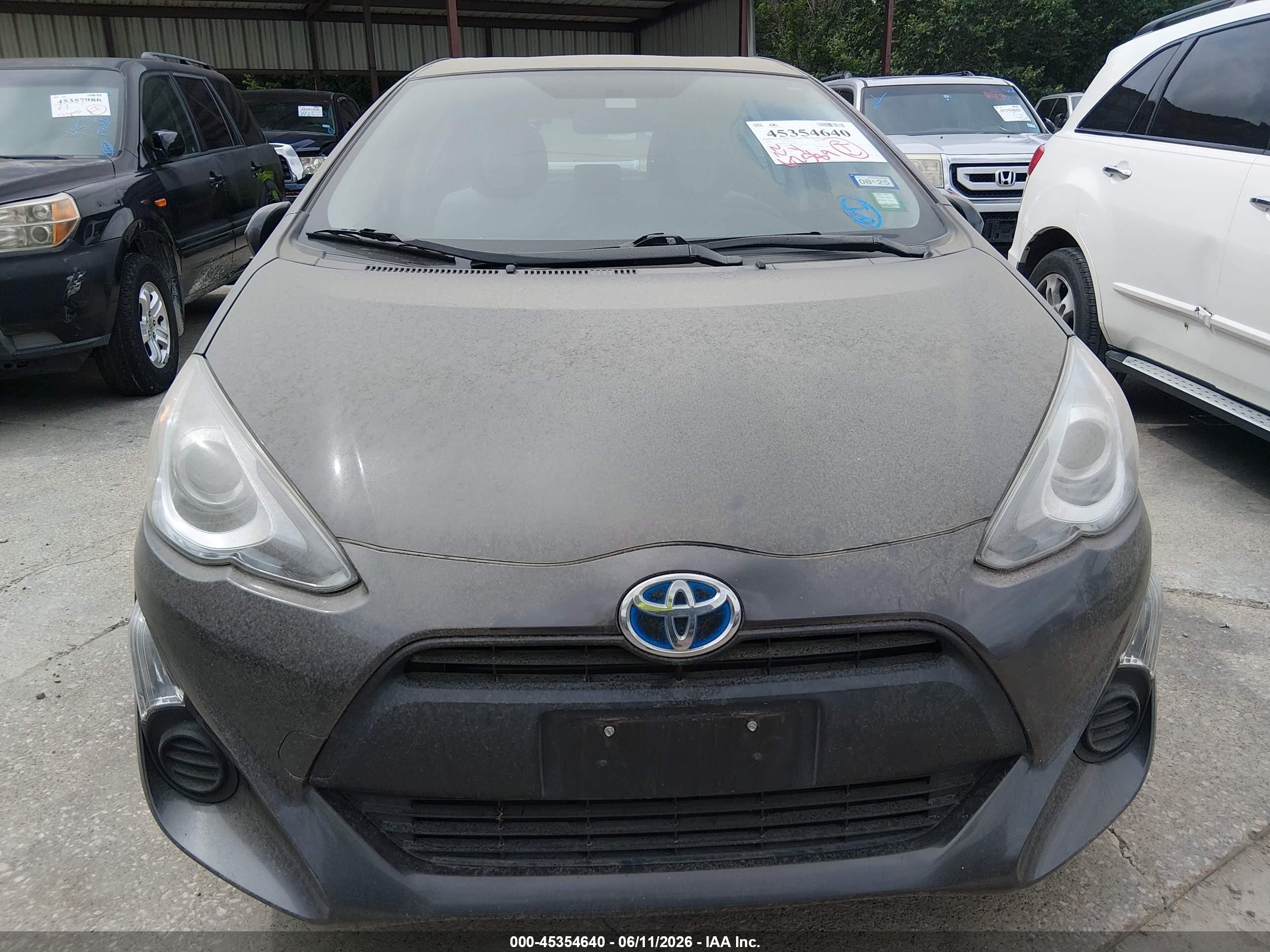 2015 Toyota Prius C One Gray vin: JTDKDTB35F1099472