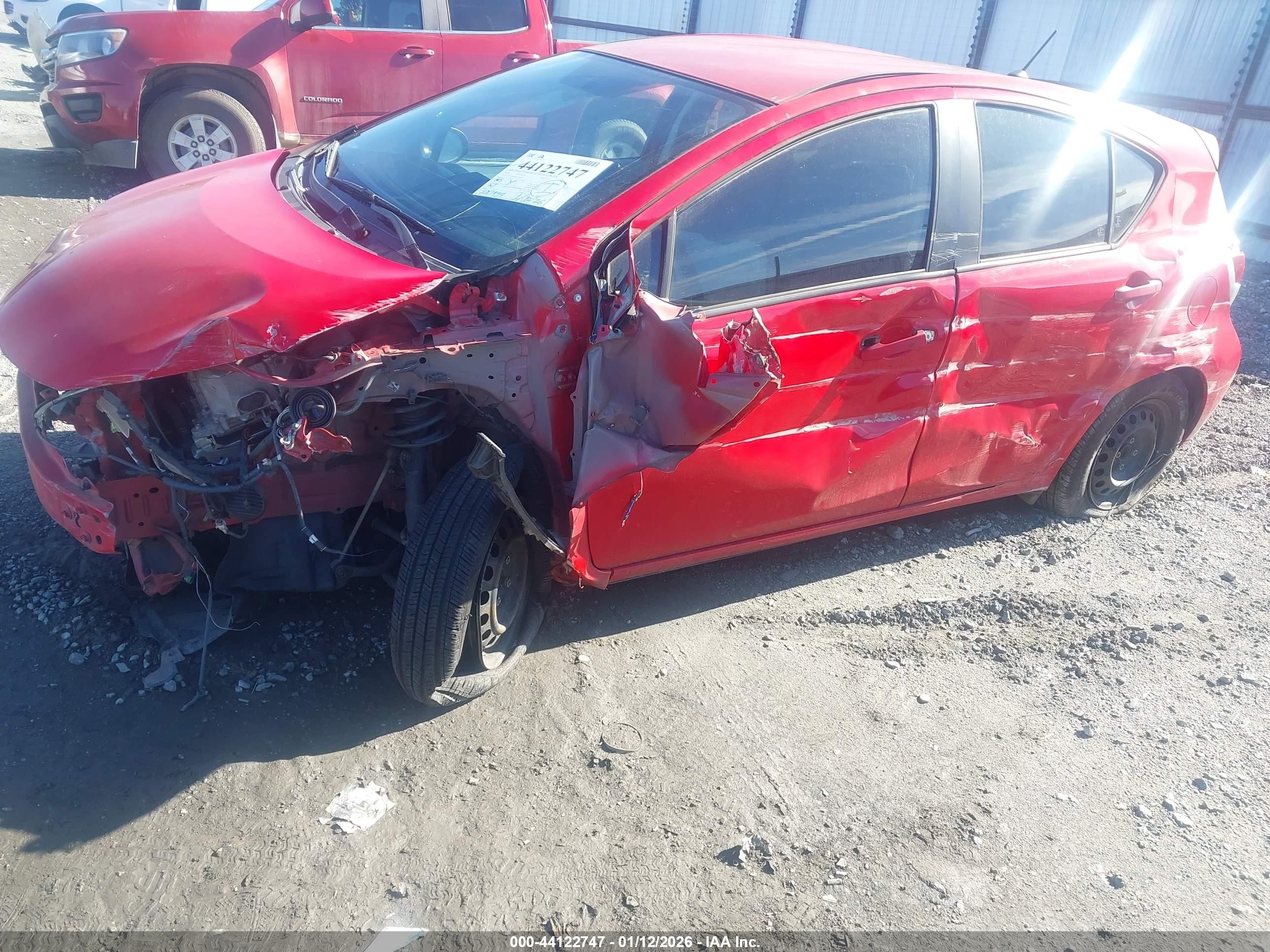 2013 Toyota Prius C Two Red vin: JTDKDTB36D1032084