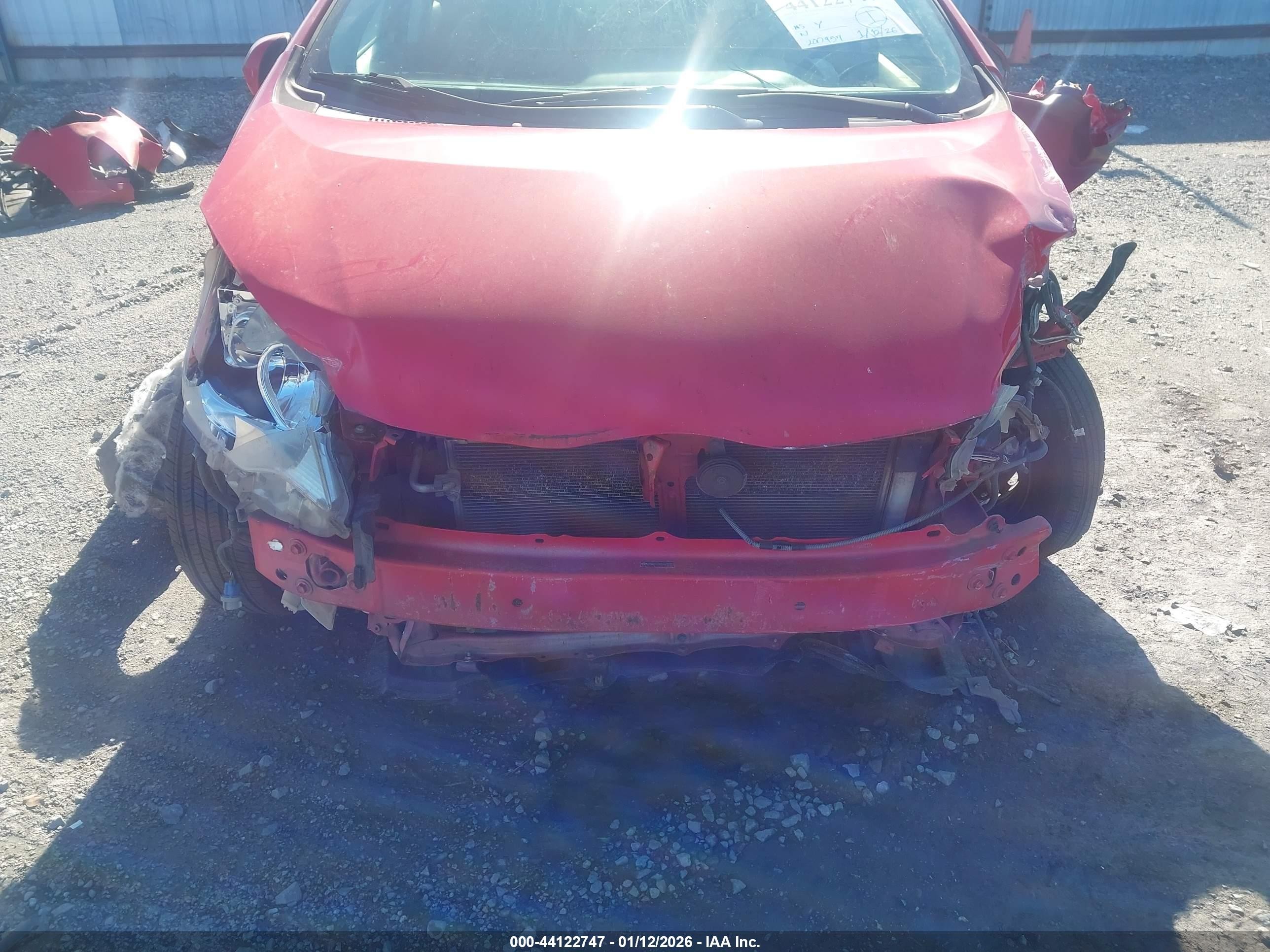 2013 Toyota Prius C Two Red vin: JTDKDTB36D1032084
