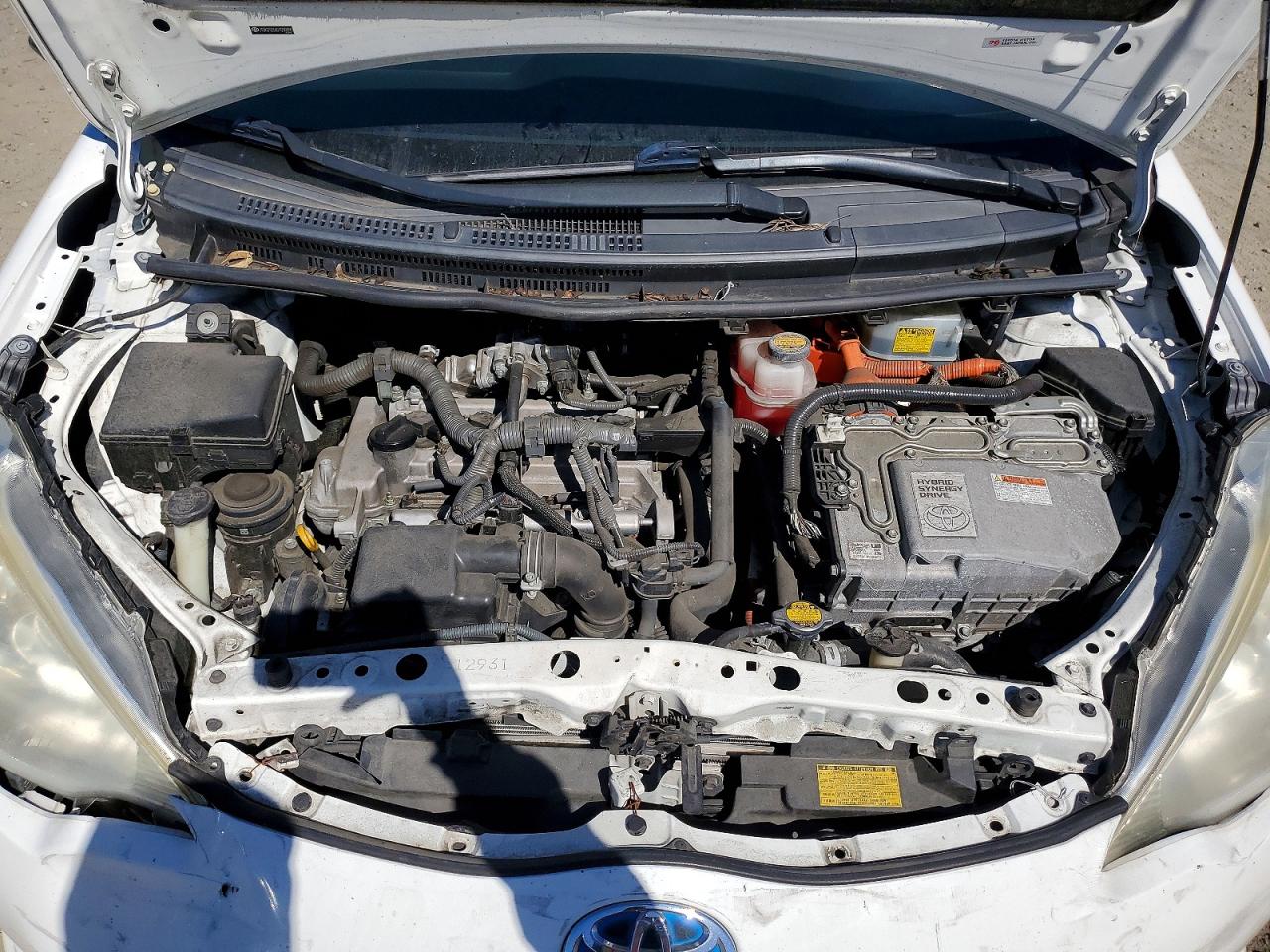 2013 Toyota Prius C Three Белый vin: JTDKDTB36D1050892