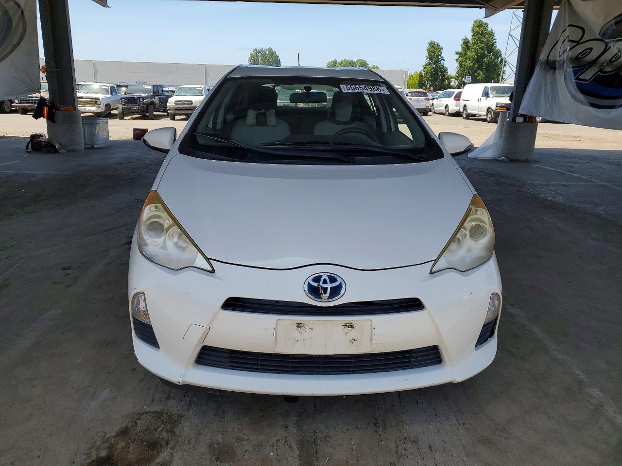 2013 Toyota Prius C One White vin: JTDKDTB36D1533962