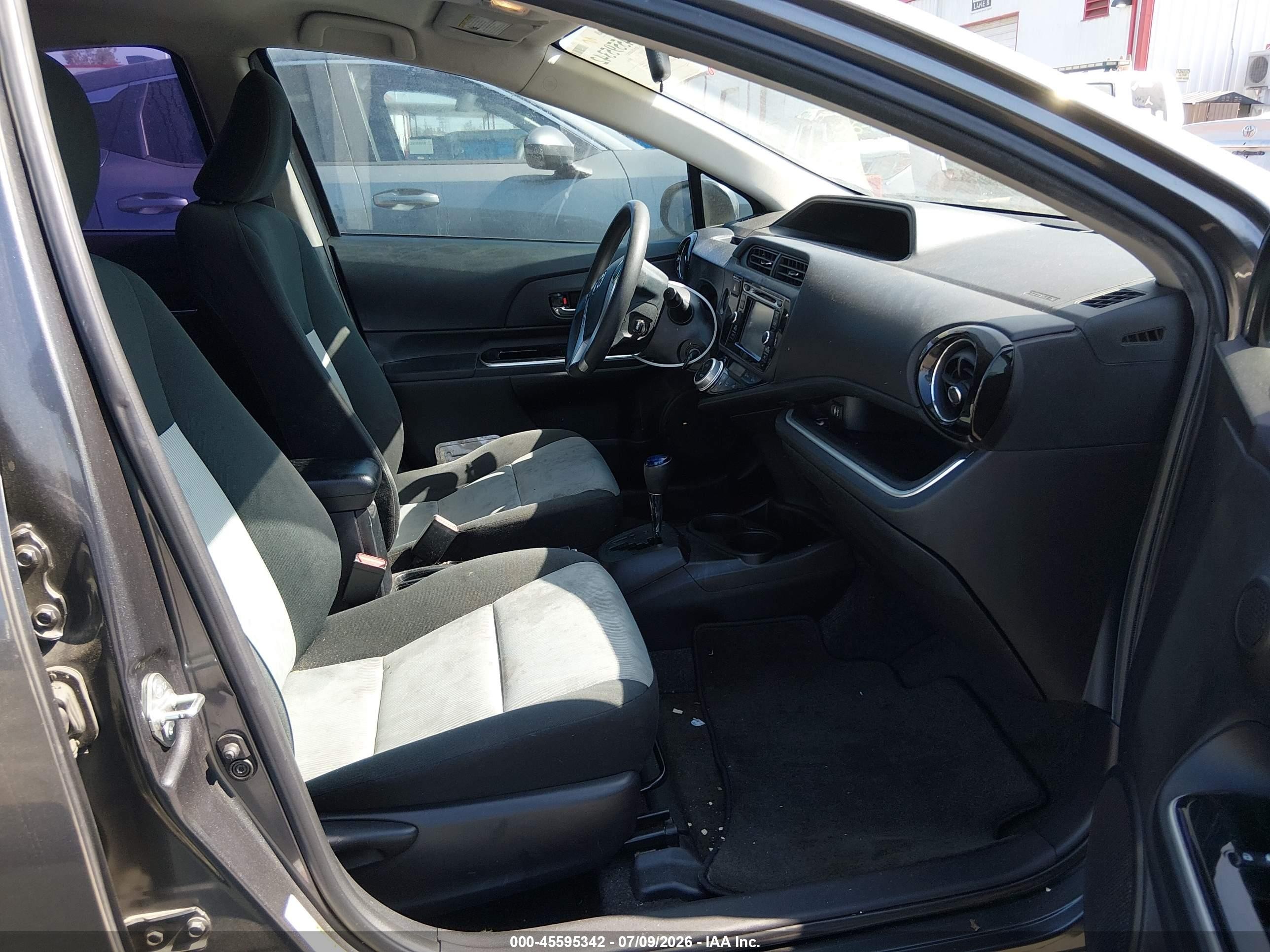 2015 Toyota Prius C Two Gray vin: JTDKDTB36F1101696