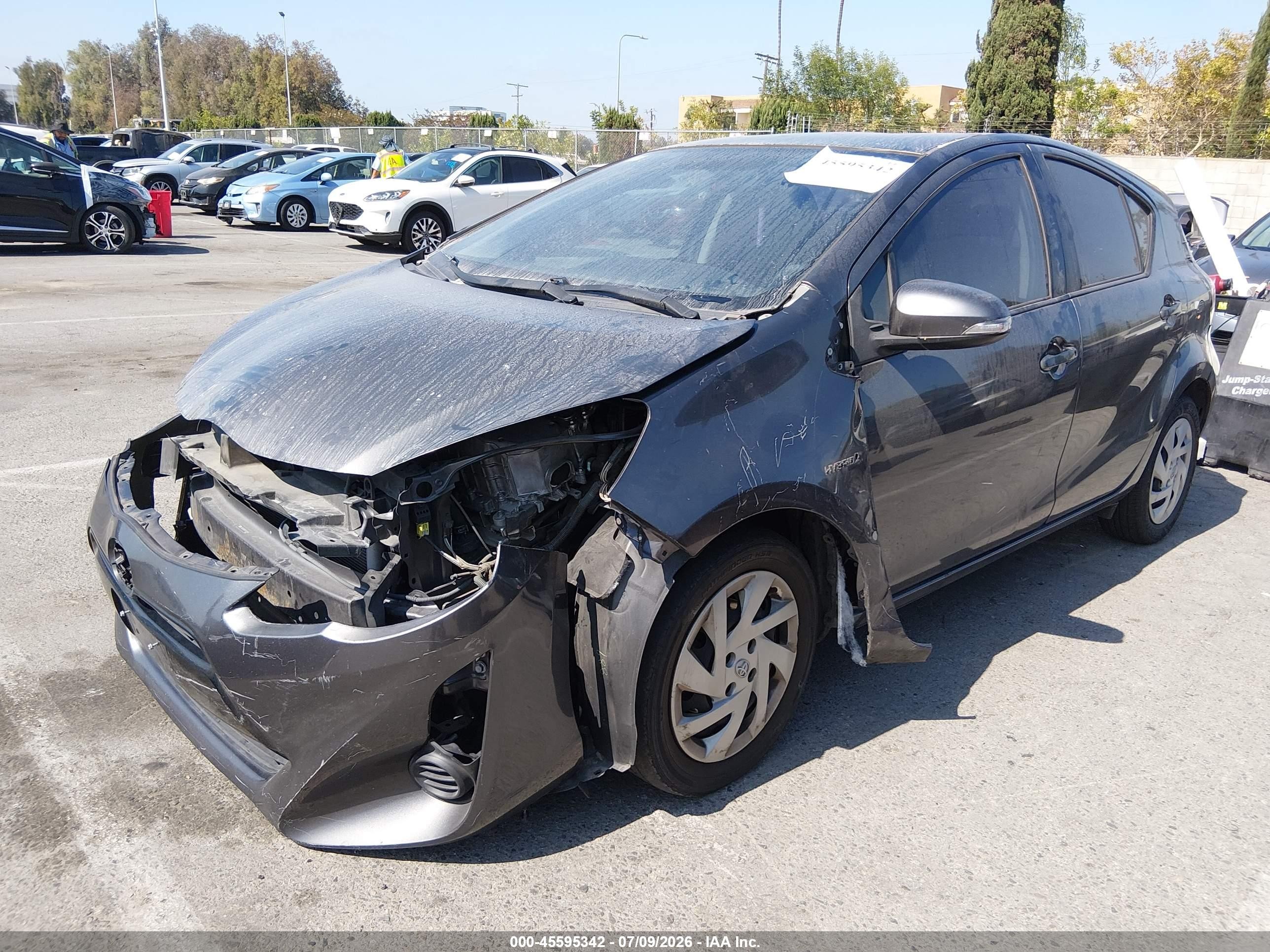 2015 Toyota Prius C Two Gray vin: JTDKDTB36F1101696