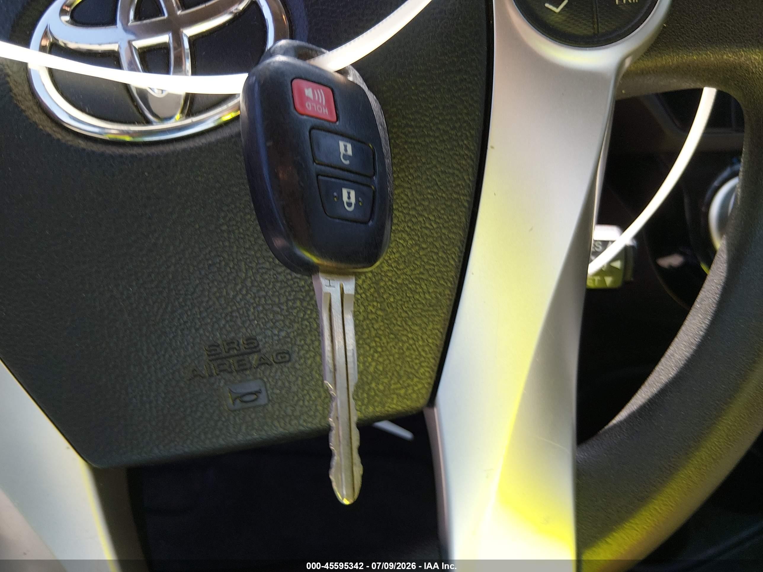 2015 Toyota Prius C Two Gray vin: JTDKDTB36F1101696