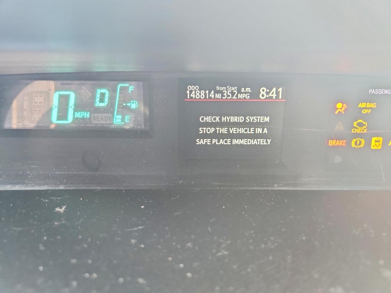 2012 Toyota Prius C Three Оранжевый vin: JTDKDTB37C1005765