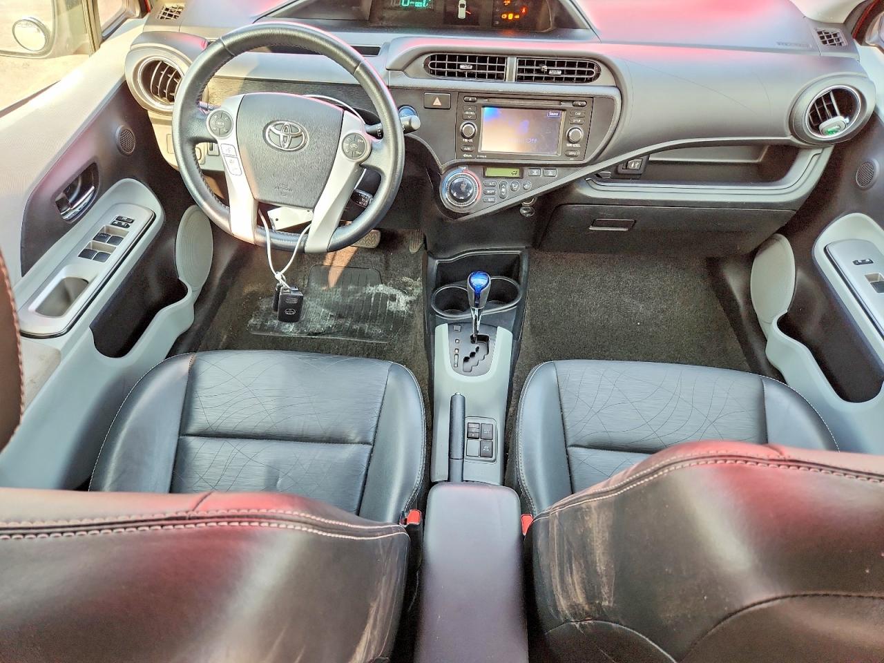 2013 Toyota Prius C Four Red vin: JTDKDTB37D1032238