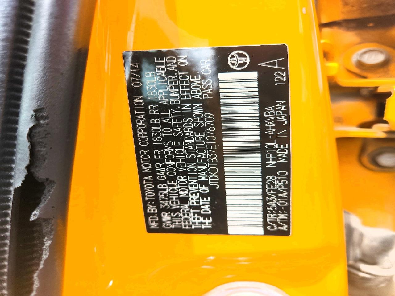2014 Toyota Prius C One Yellow vin: JTDKDTB37E1076709
