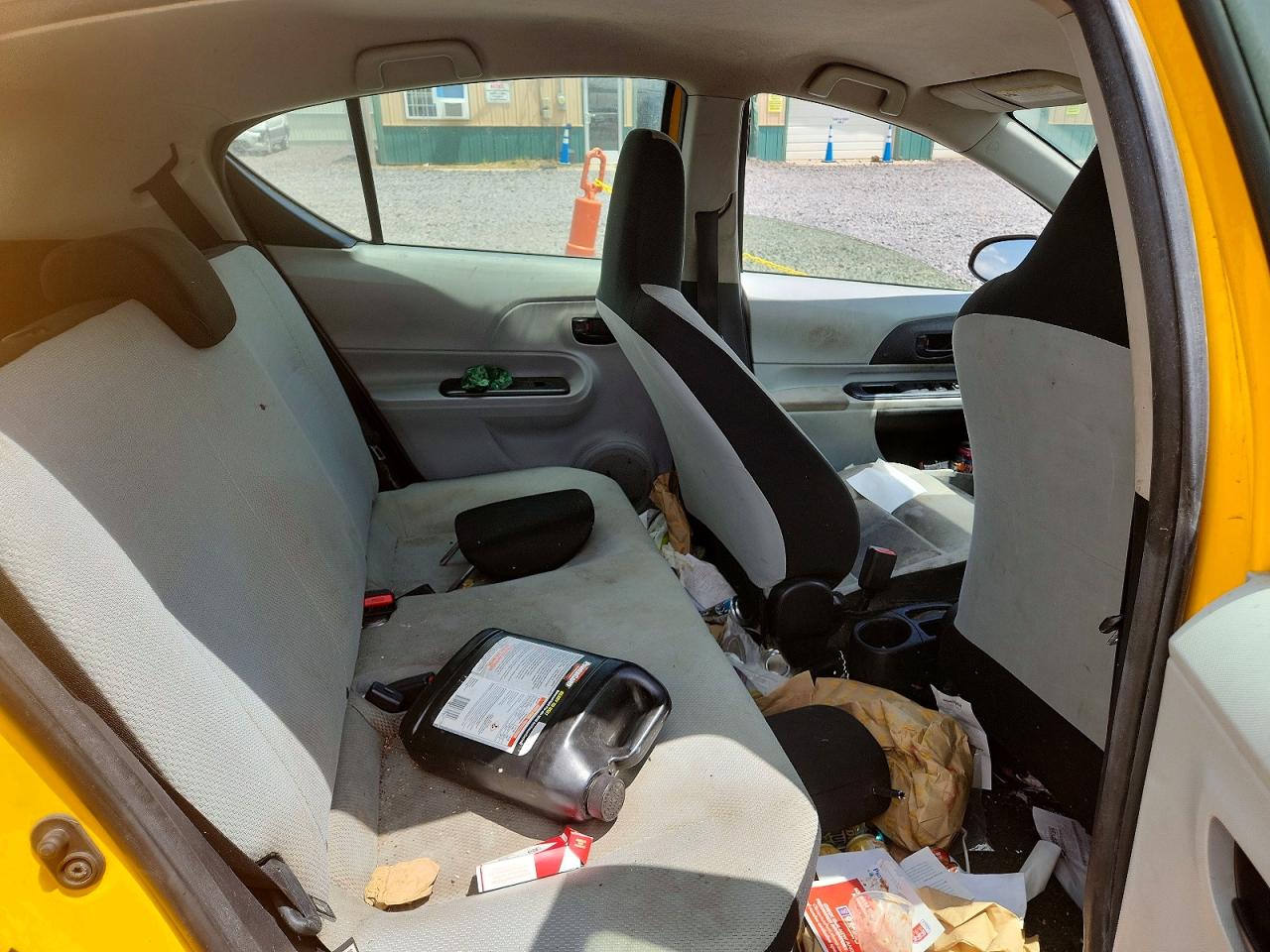 2014 Toyota Prius C One Yellow vin: JTDKDTB37E1076709