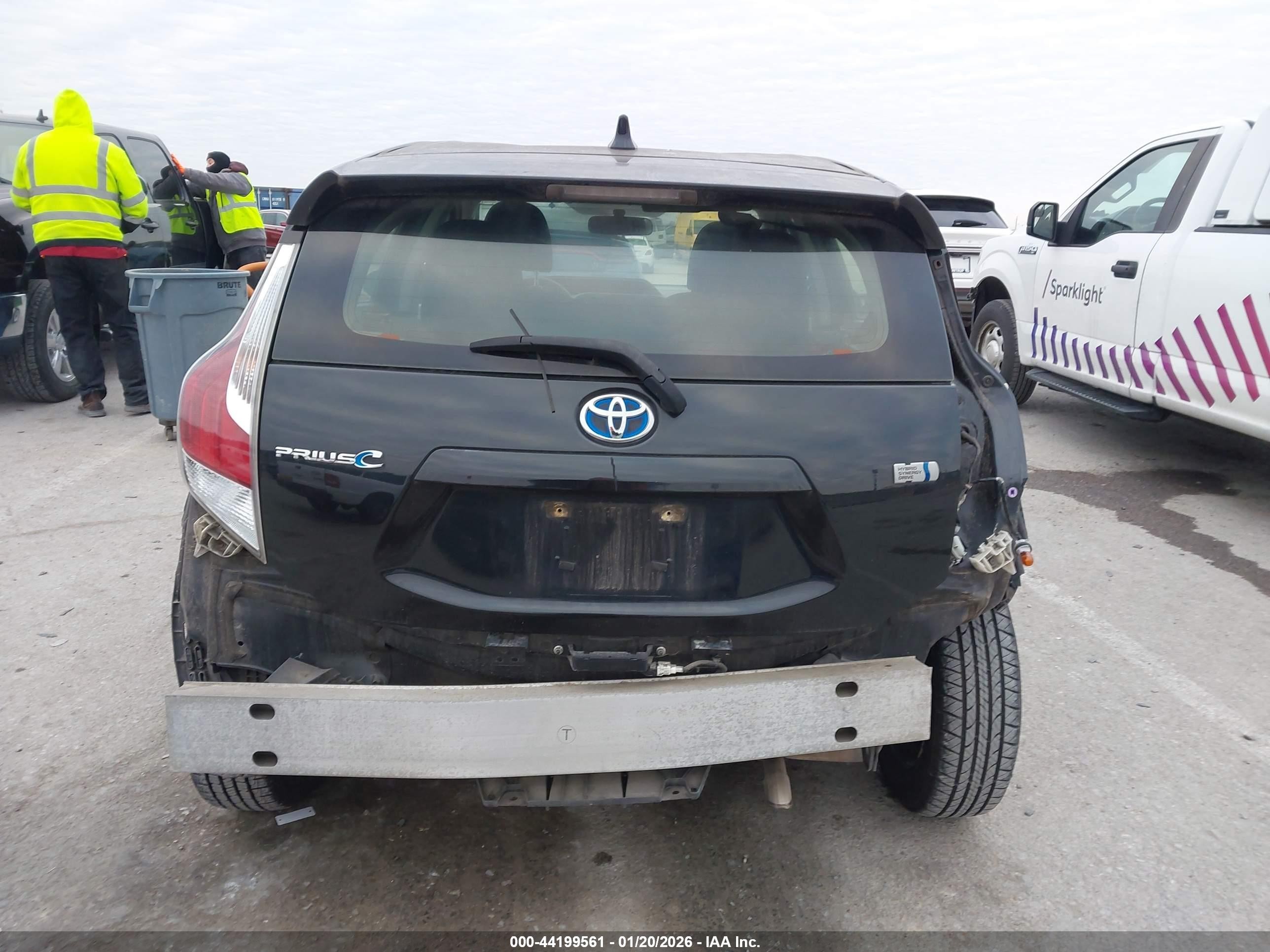 2015 Toyota Prius C Three Черный vin: JTDKDTB37F1102842