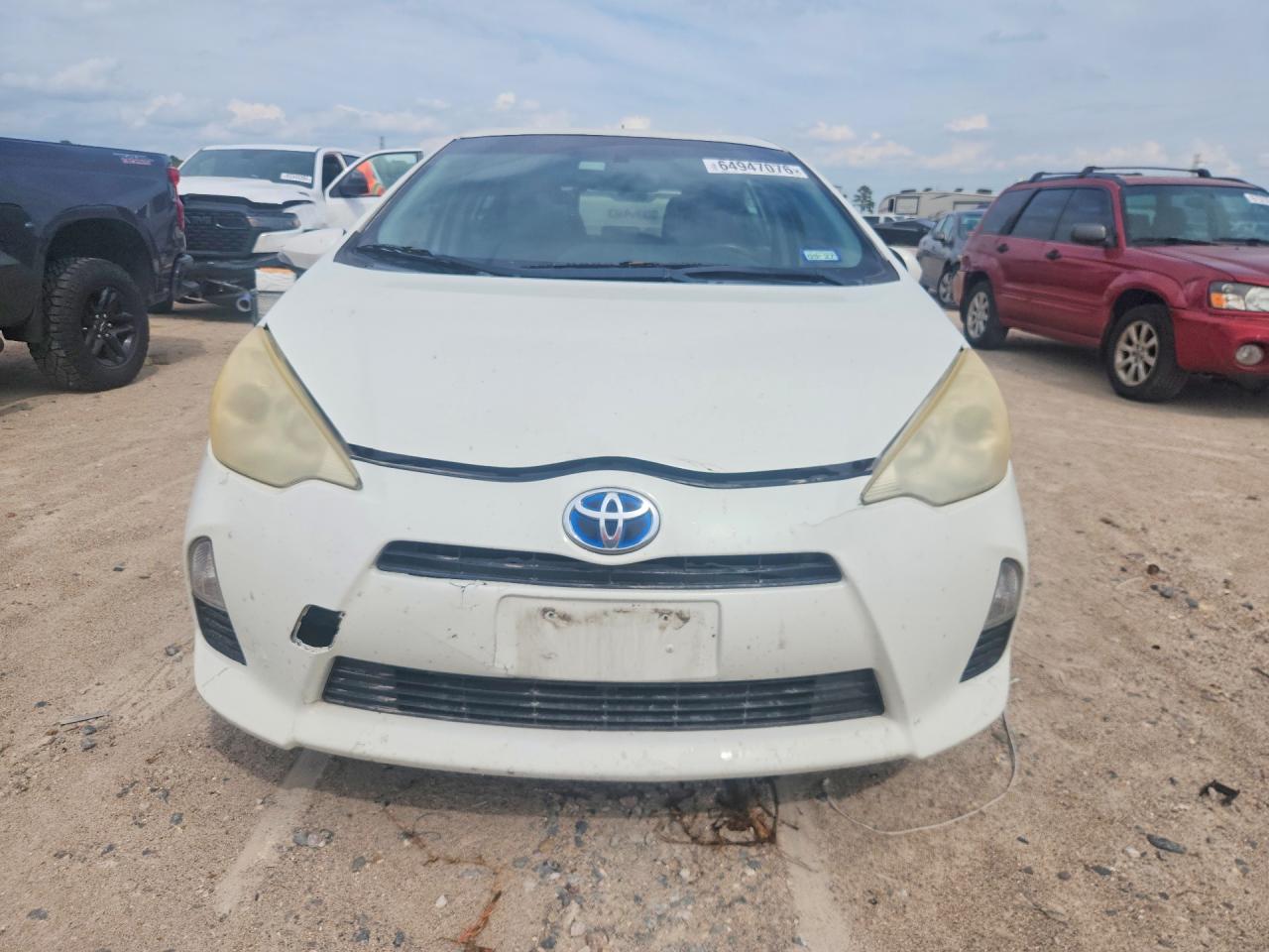 2012 Toyota Prius C Three White vin: JTDKDTB38C1022557