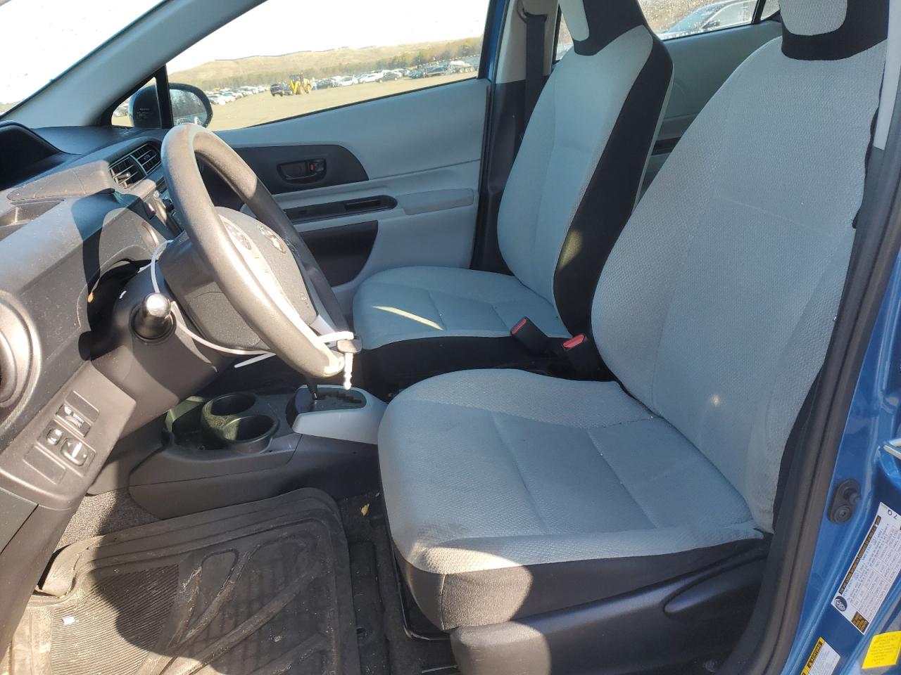 2013 Toyota Prius C Blue vin: JTDKDTB38D1546292