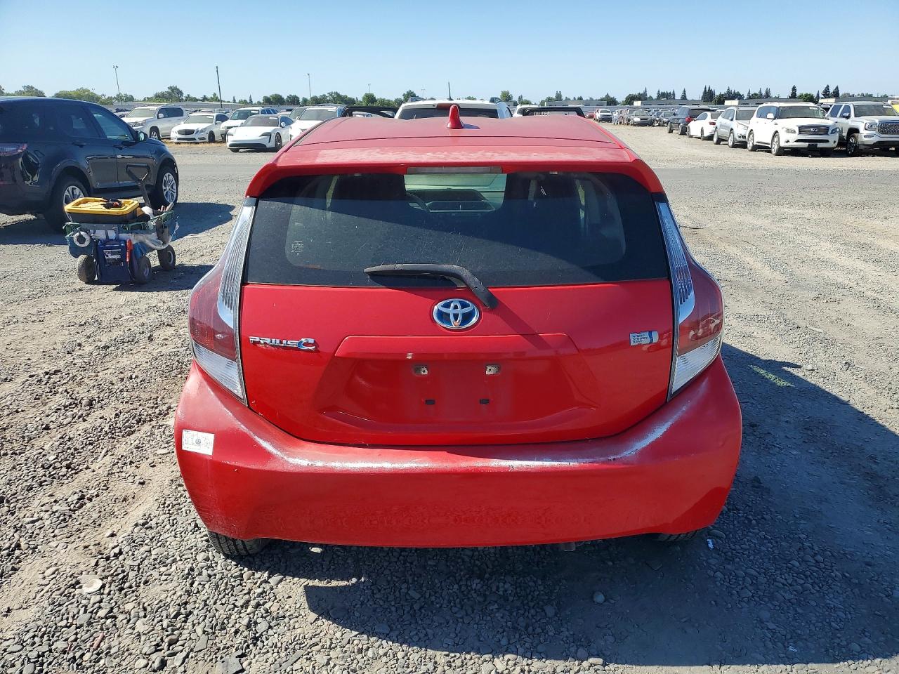 2015 Toyota Prius C One Red vin: JTDKDTB38F1114367