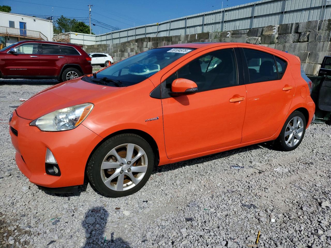 2014 Toyota Prius C Four Оранжевый vin: JTDKDTB39E1083645