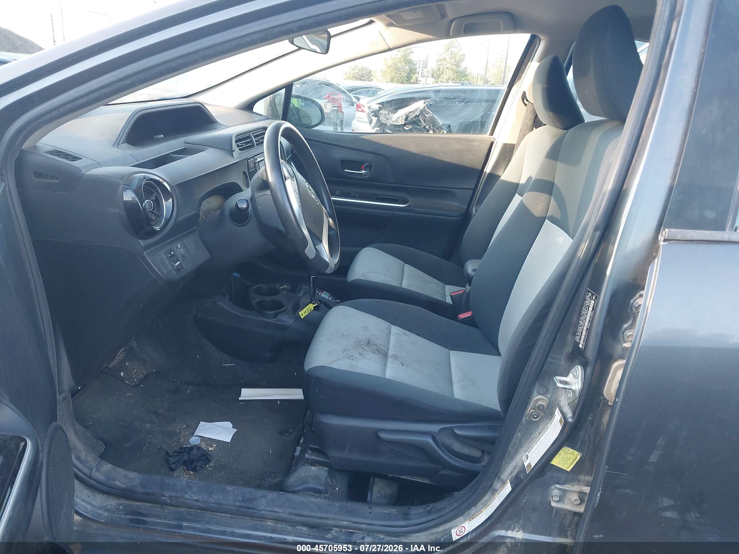 2015 Toyota Prius C Two Gray vin: JTDKDTB39F1096347