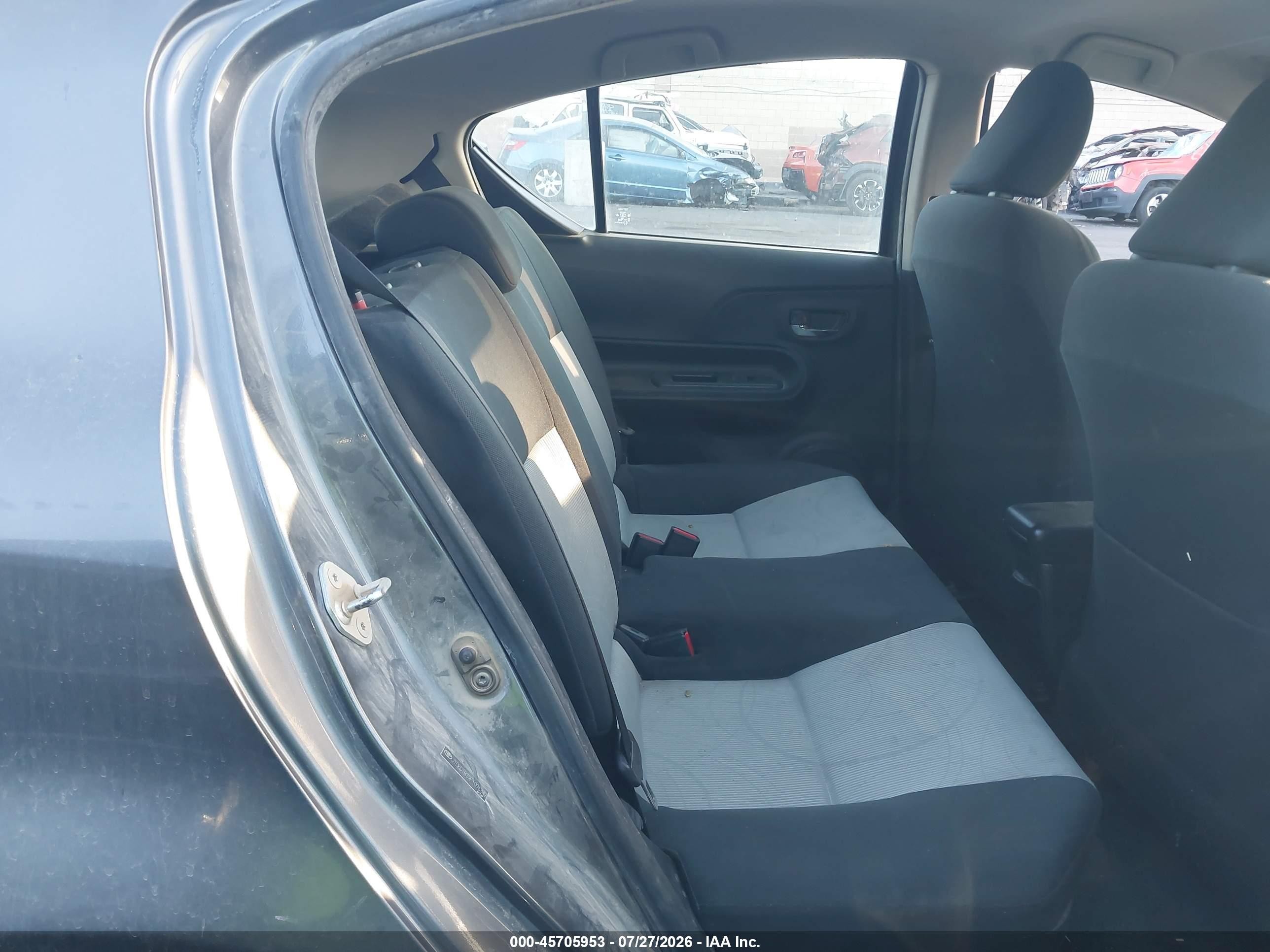 2015 Toyota Prius C Two Gray vin: JTDKDTB39F1096347