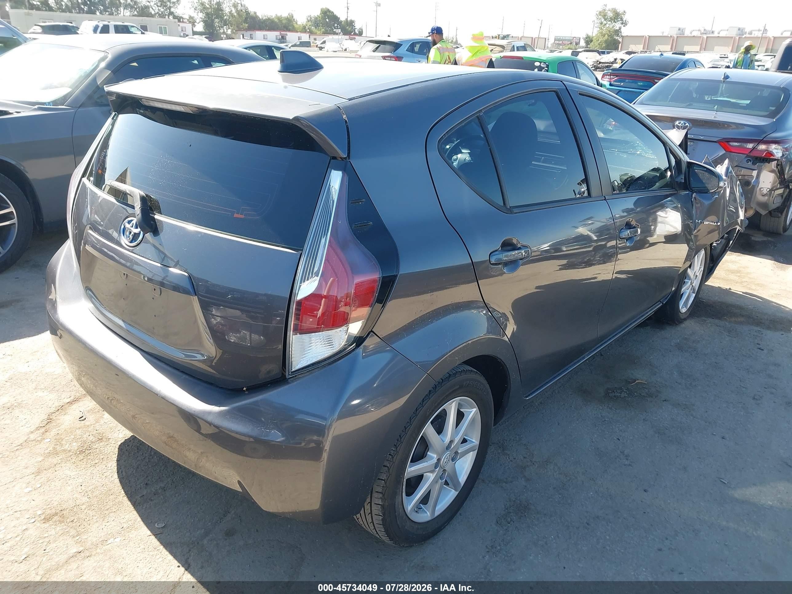 2015 Toyota Prius C Two Gray vin: JTDKDTB39F1104219