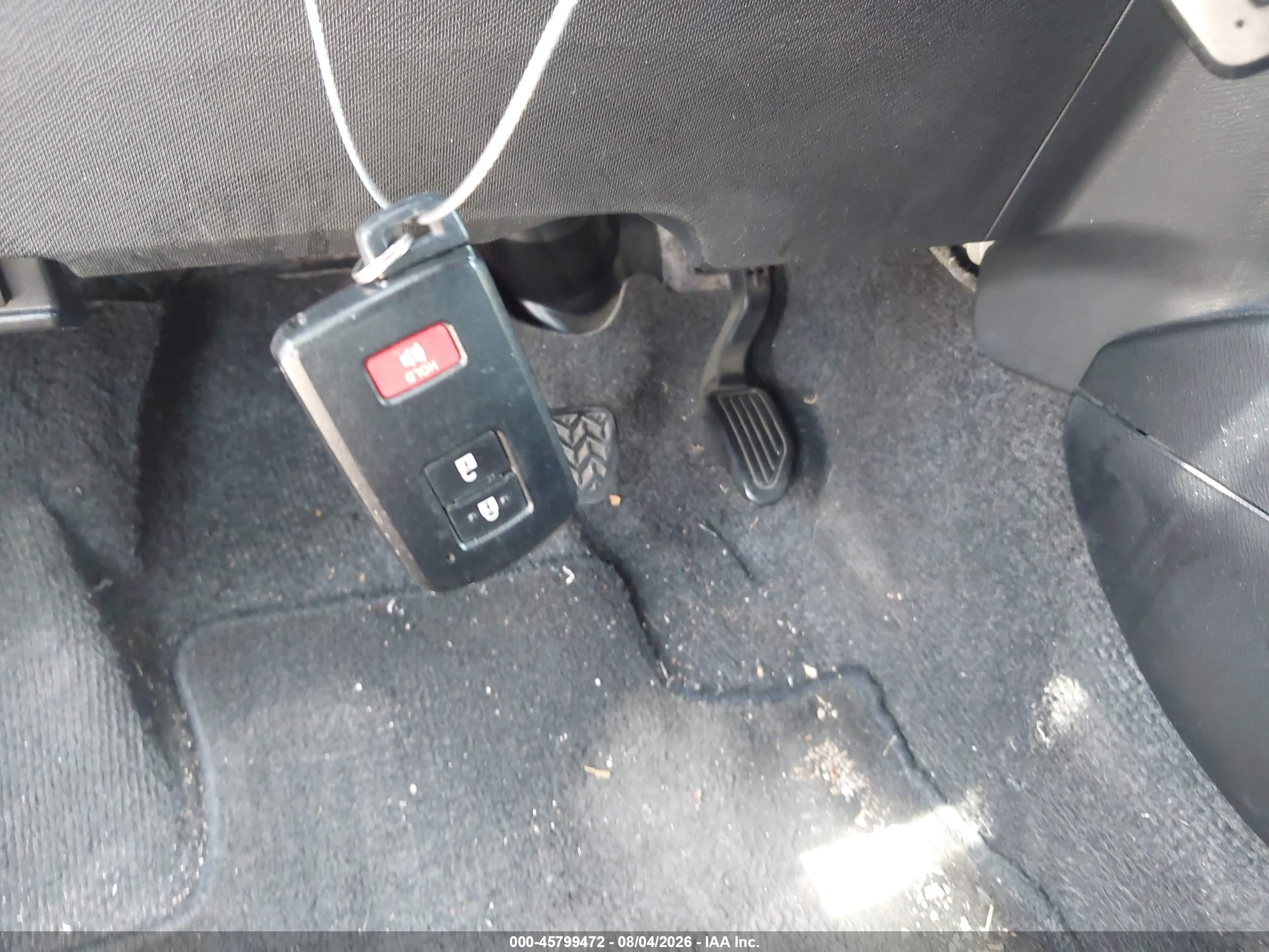 2015 Toyota Prius C Three Gray vin: JTDKDTB39F1107136