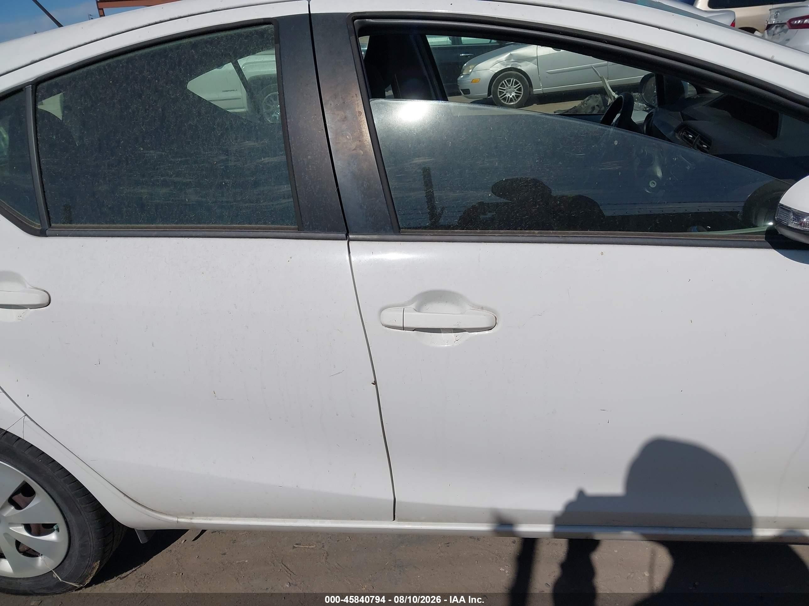 2013 Toyota Prius C Two White vin: JTDKDTB3XD1550151