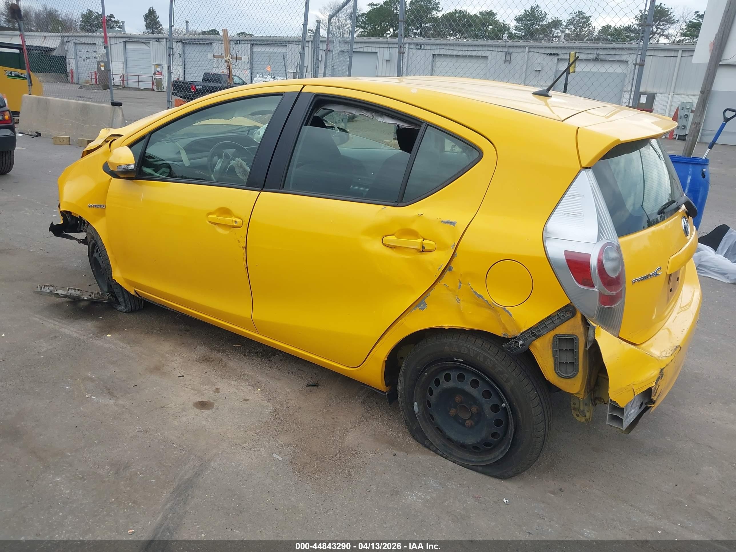 2014 Toyota Prius C Two Yellow vin: JTDKDTB3XE1069267