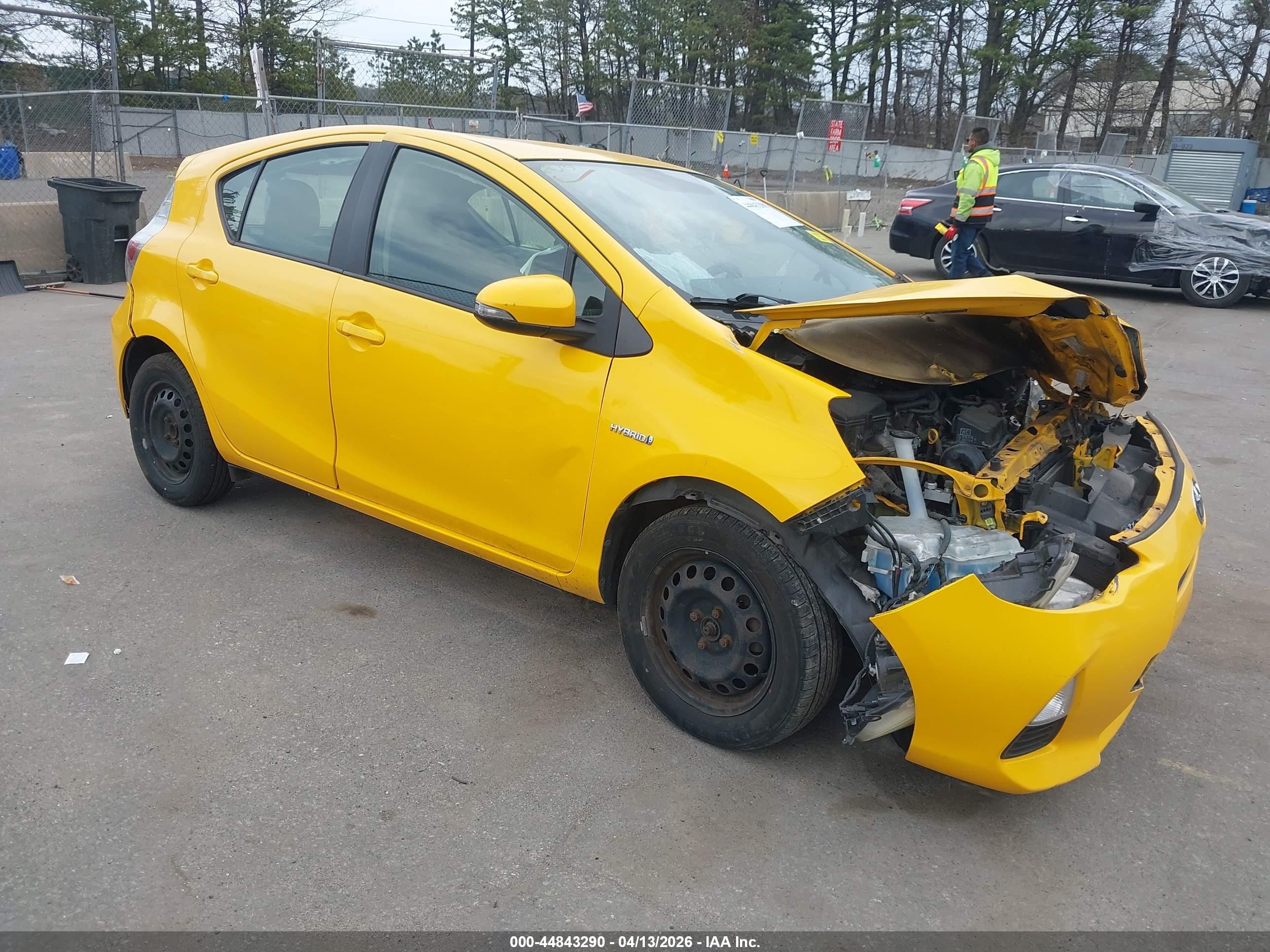 2014 Toyota Prius C Two Yellow vin: JTDKDTB3XE1069267