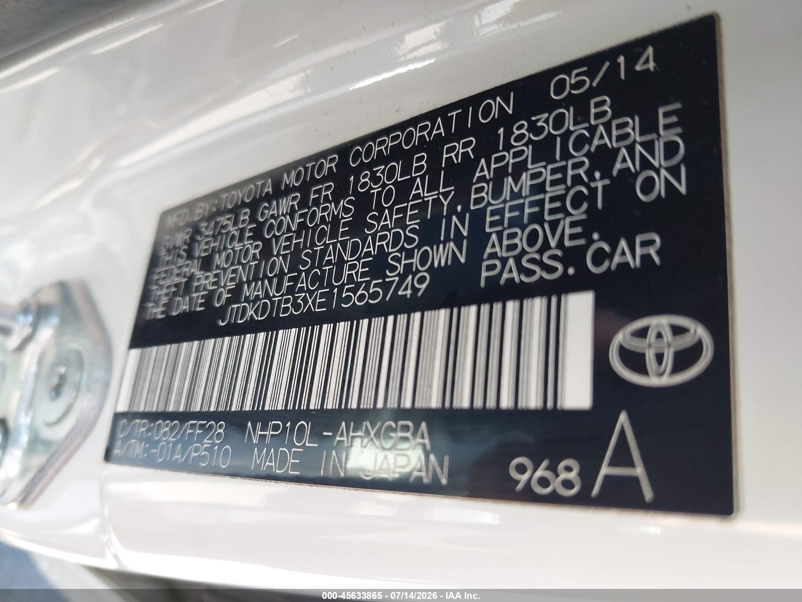 2014 Toyota Prius C Three White vin: JTDKDTB3XE1565749