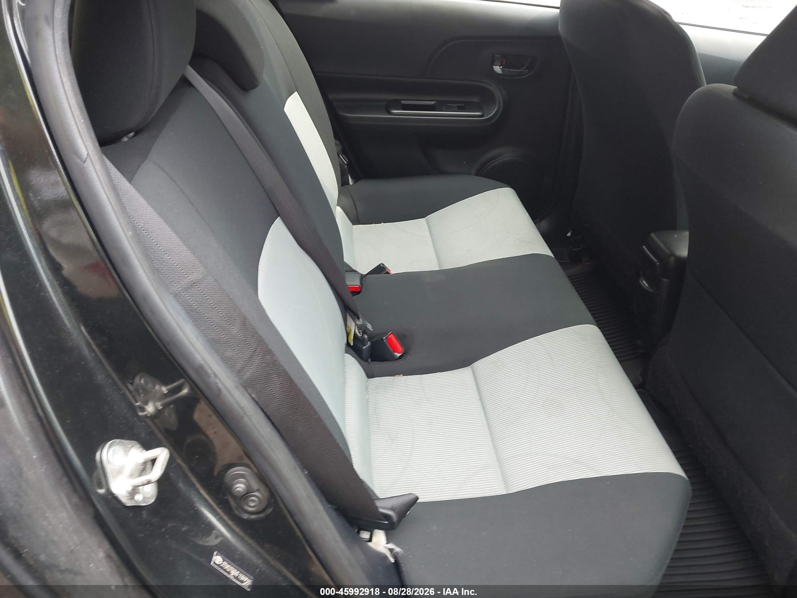 2015 Toyota Prius C Two Черный vin: JTDKDTB3XF1099581
