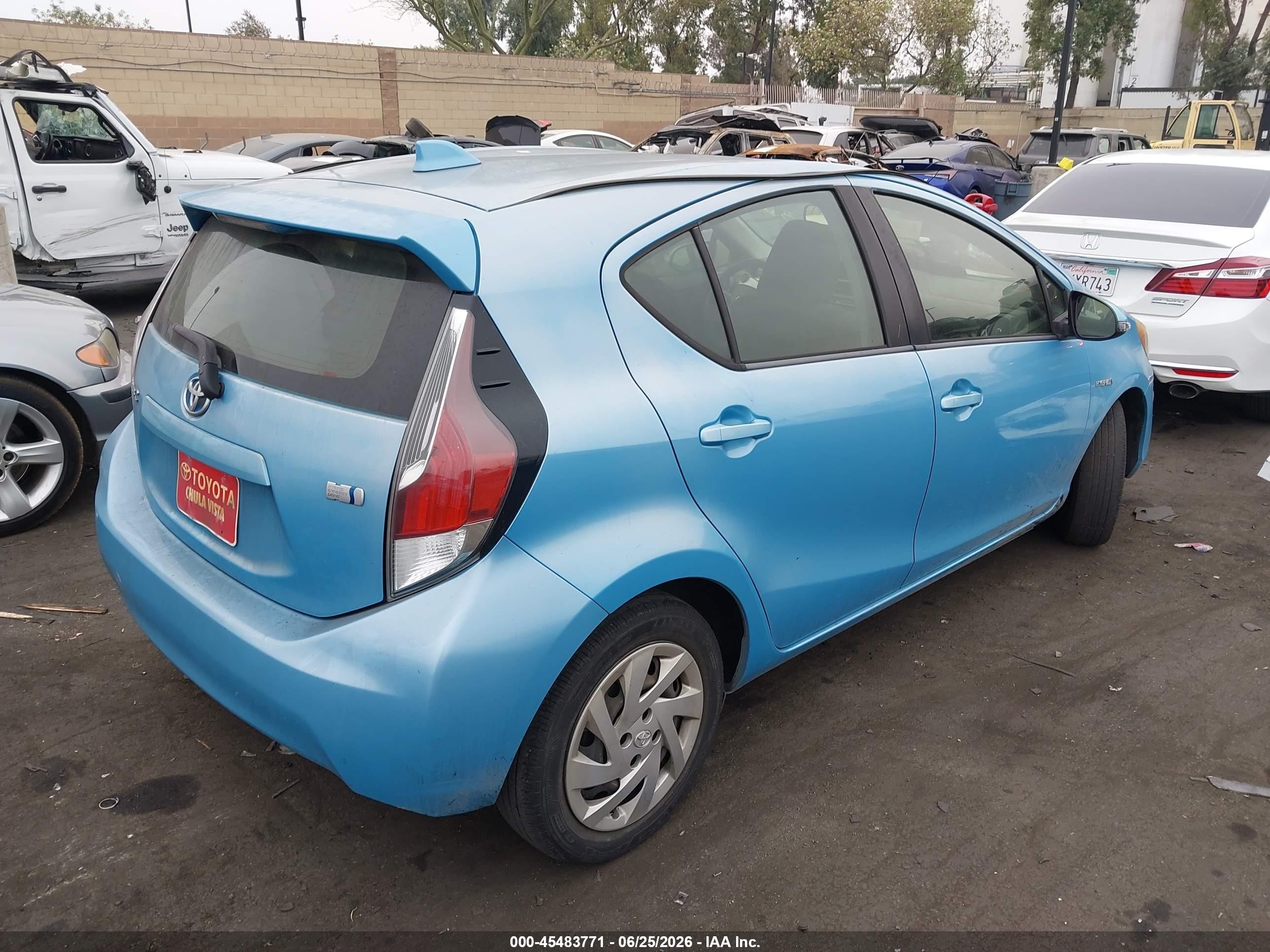 2015 Toyota Prius C Two Blue vin: JTDKDTB3XF1110644