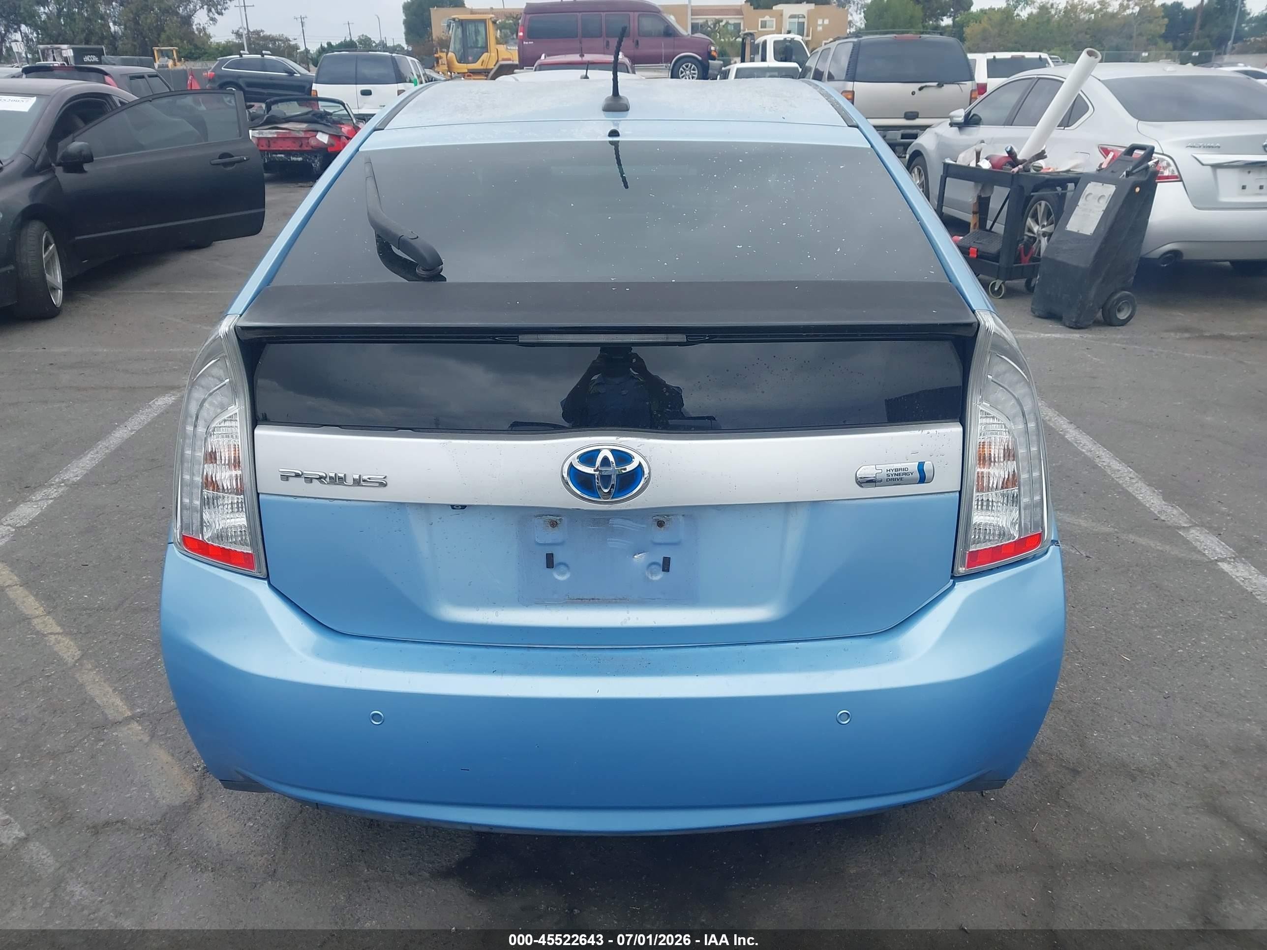 2012 Toyota Prius Plug-in Advanced Blue vin: JTDKN3DP0C3001025