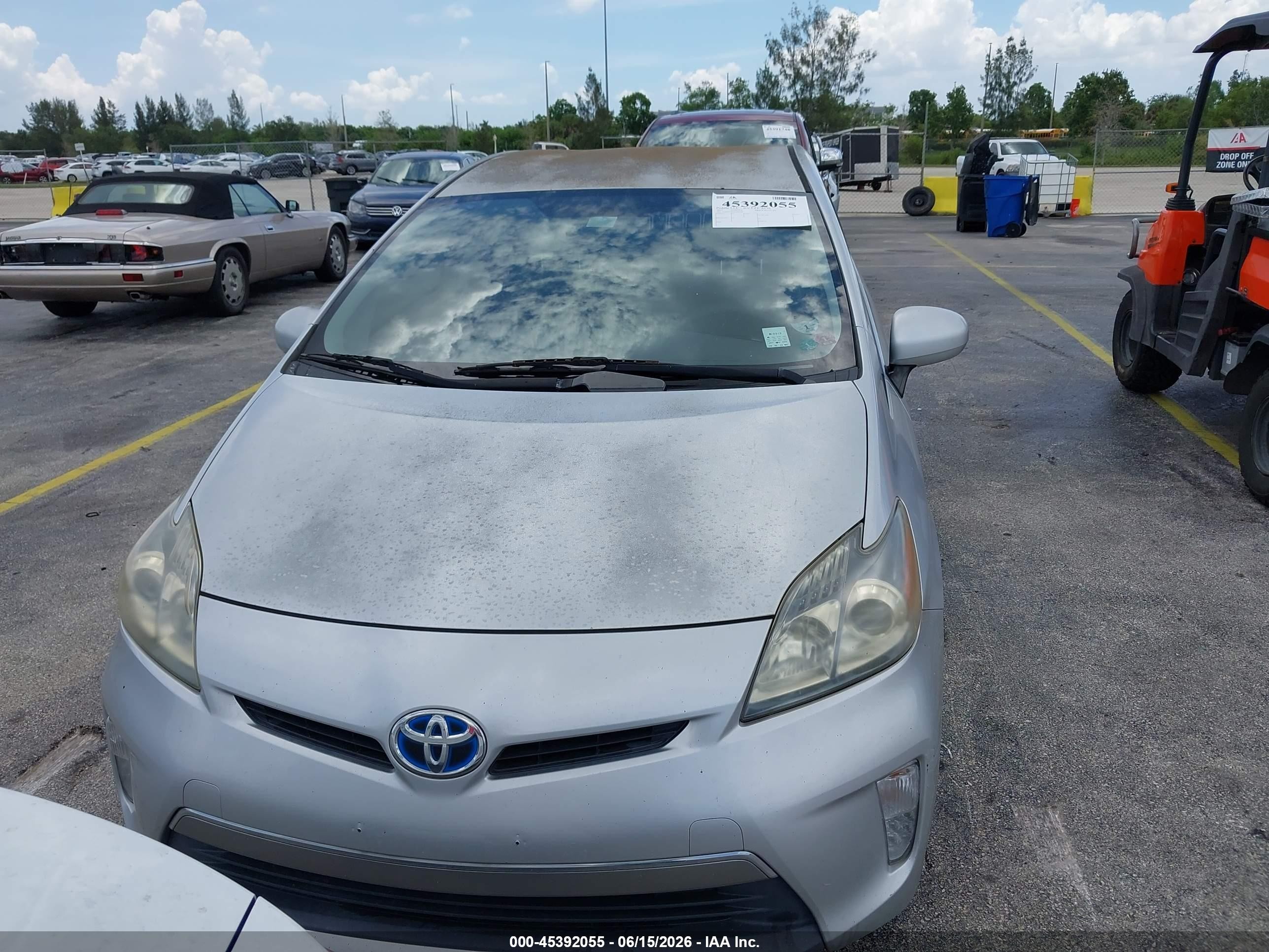 2012 Toyota Prius Plug-in   Silver vin: JTDKN3DP0C3006368