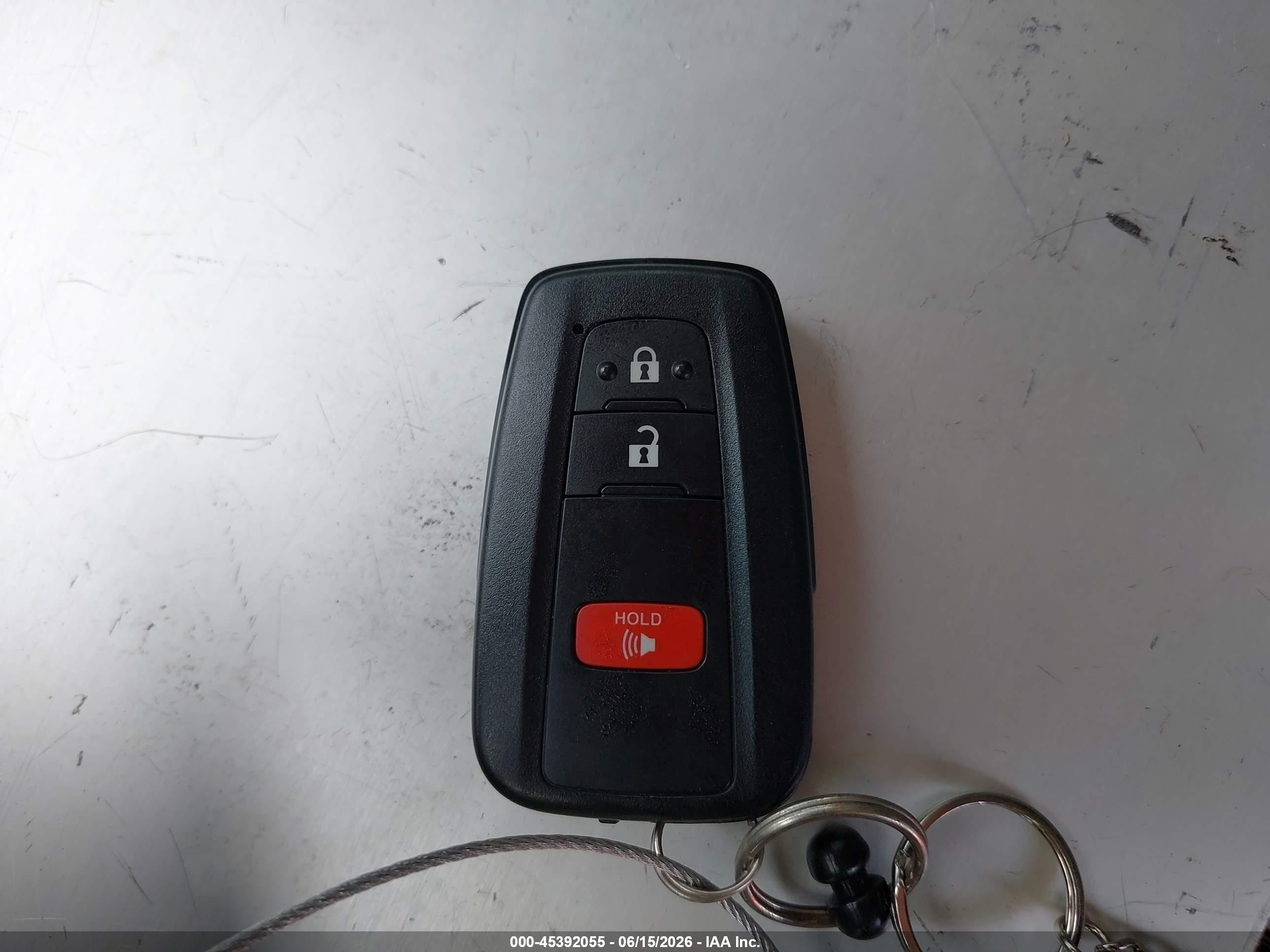 2012 Toyota Prius Plug-in   Silver vin: JTDKN3DP0C3006368