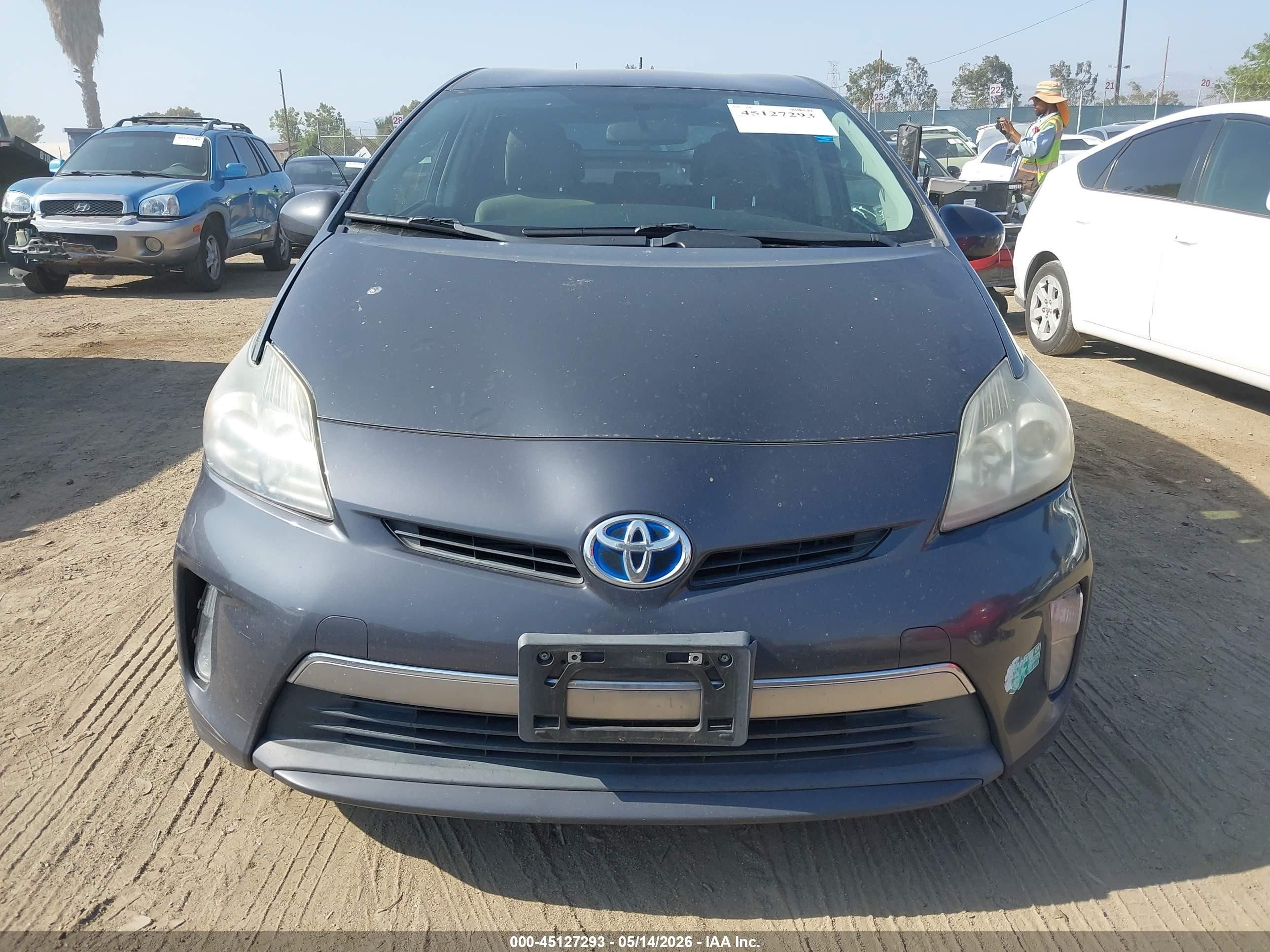2013 Toyota Prius Plug-in   Gray vin: JTDKN3DP0D3045754
