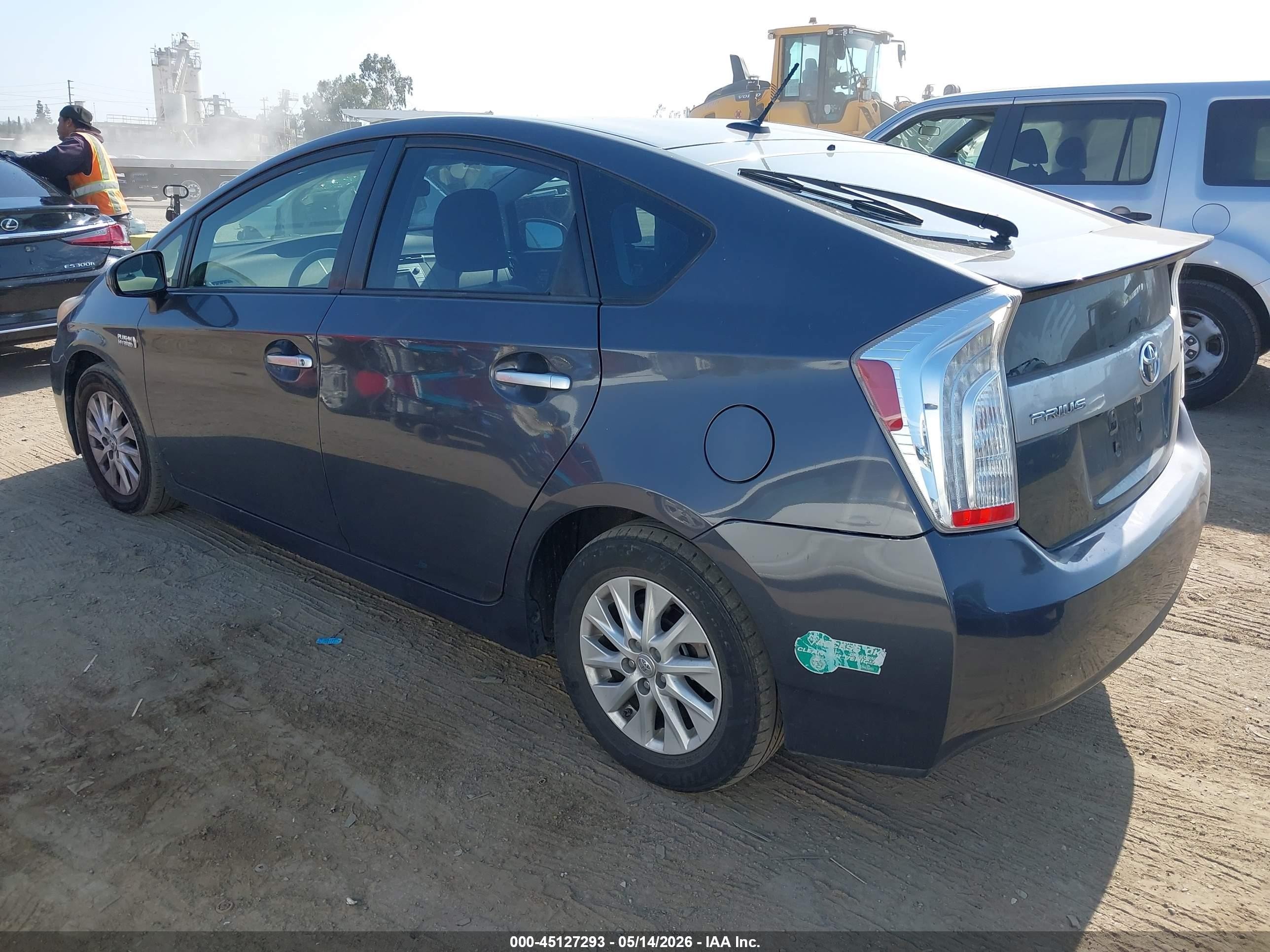 2013 Toyota Prius Plug-in   Gray vin: JTDKN3DP0D3045754