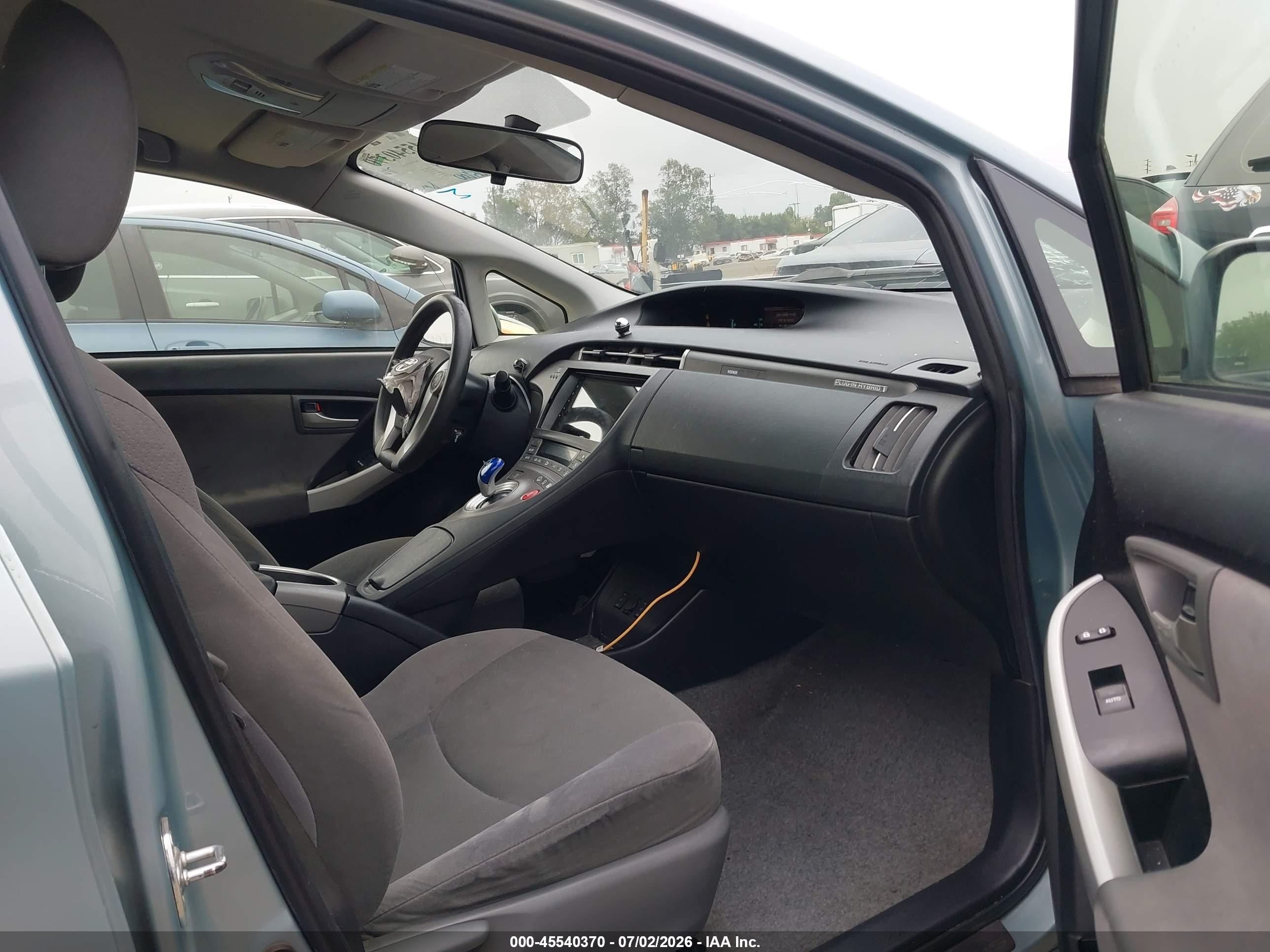 2012 Toyota Prius Plug-in   Light Blue vin: JTDKN3DP1C3014785