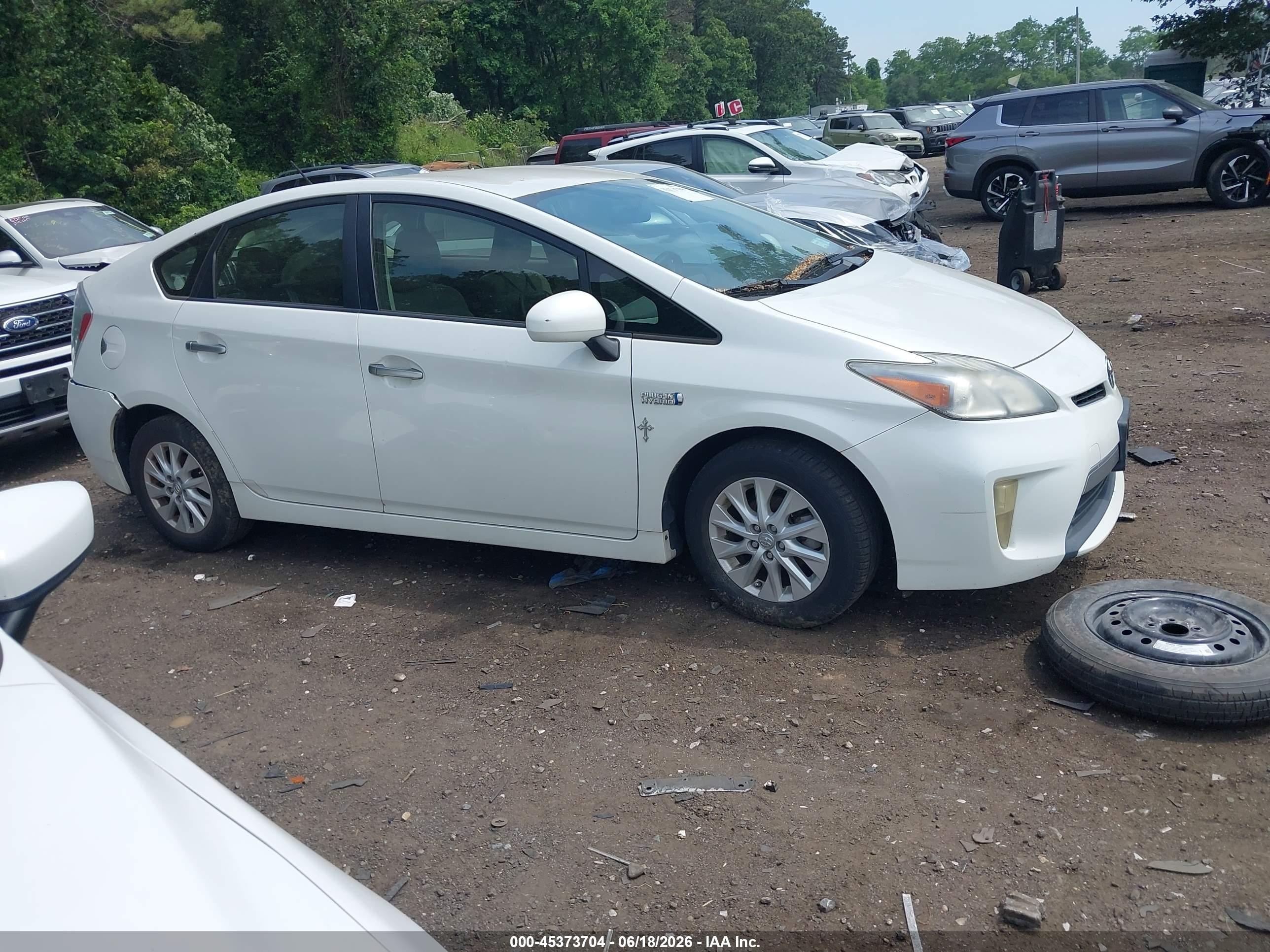 2012 Toyota Prius Plug-in   White vin: JTDKN3DP1C3021378