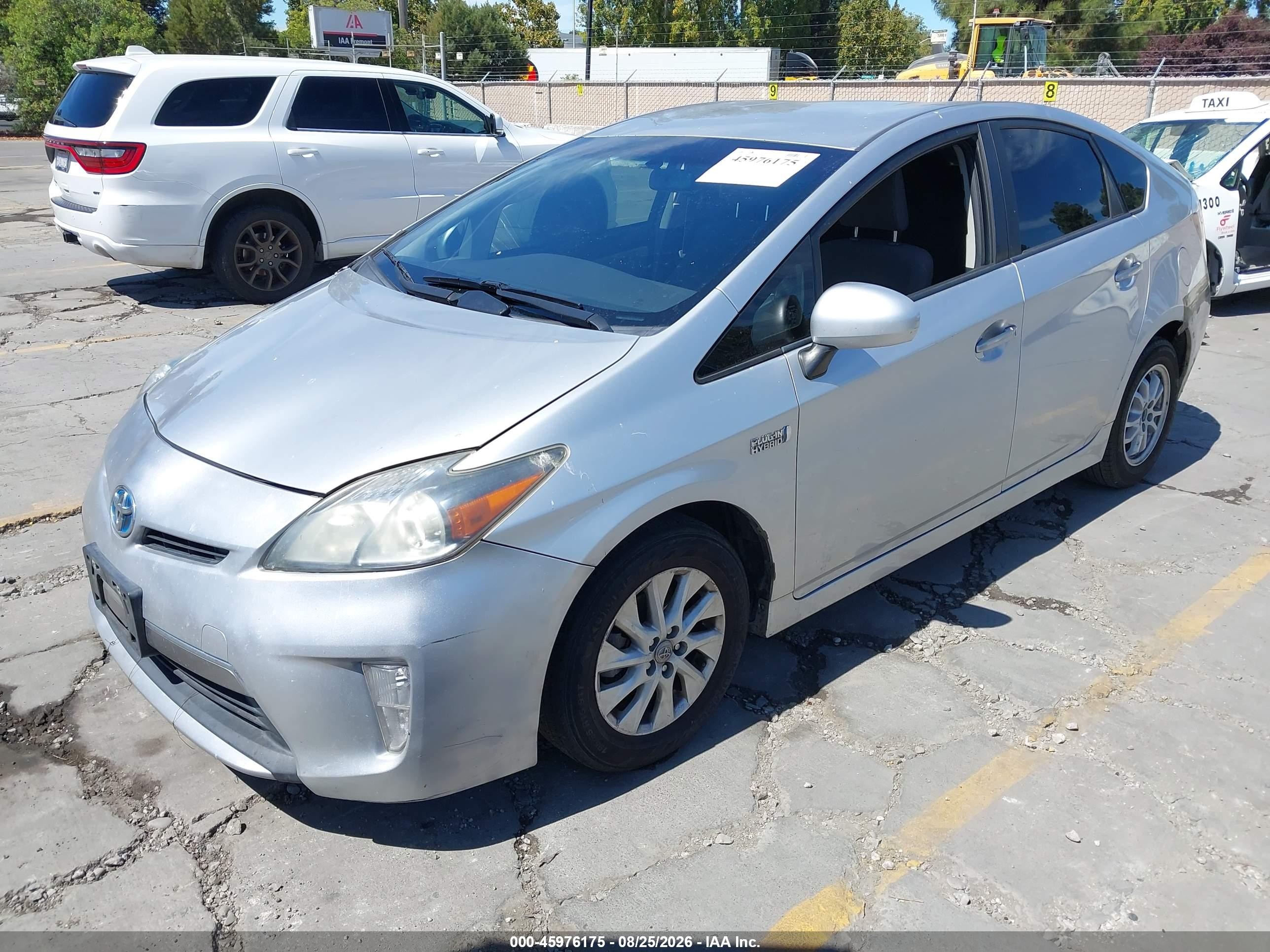 2012 Toyota Prius Plug-in   Silver vin: JTDKN3DP1C3023003