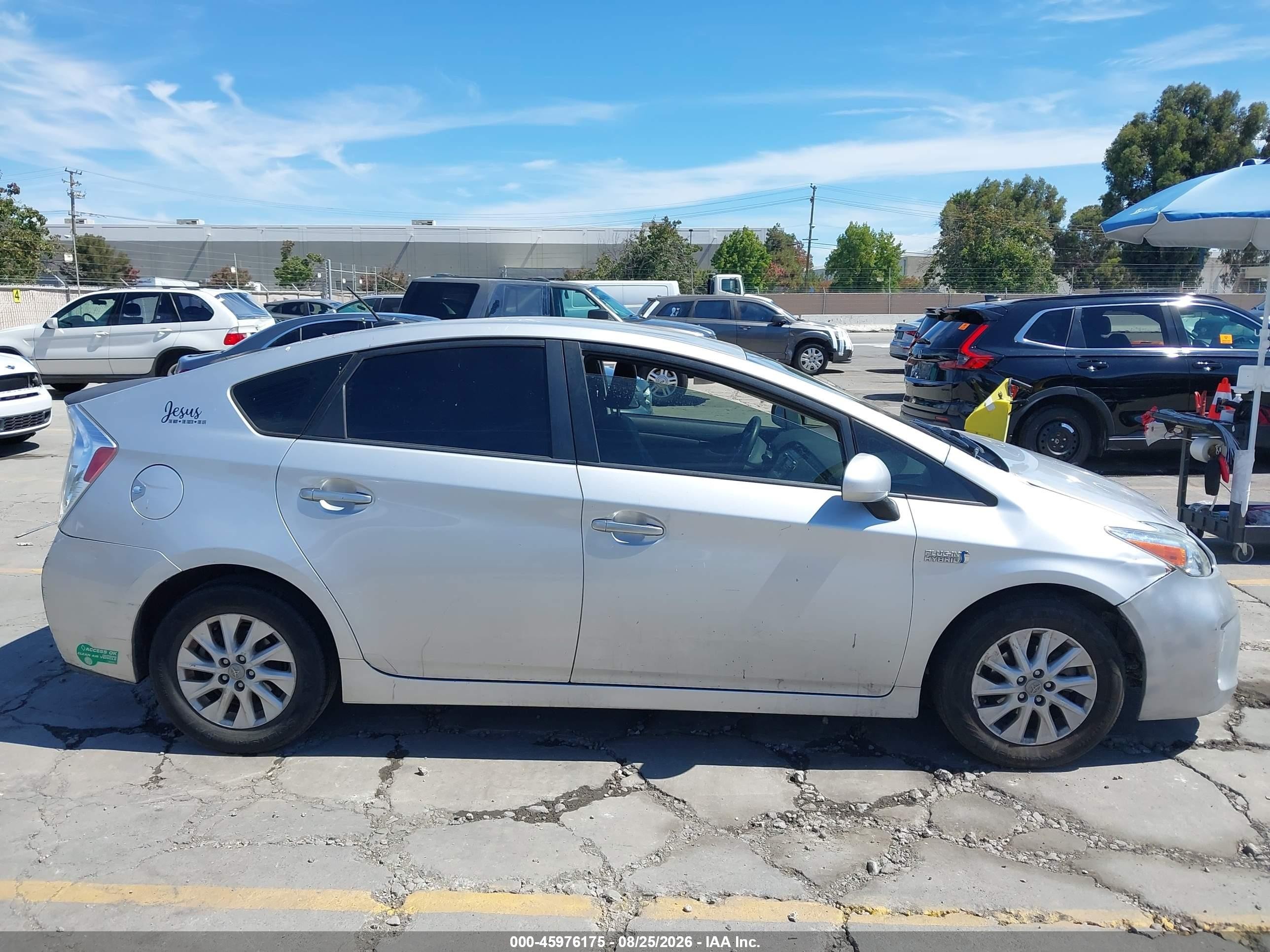 2012 Toyota Prius Plug-in   Silver vin: JTDKN3DP1C3023003